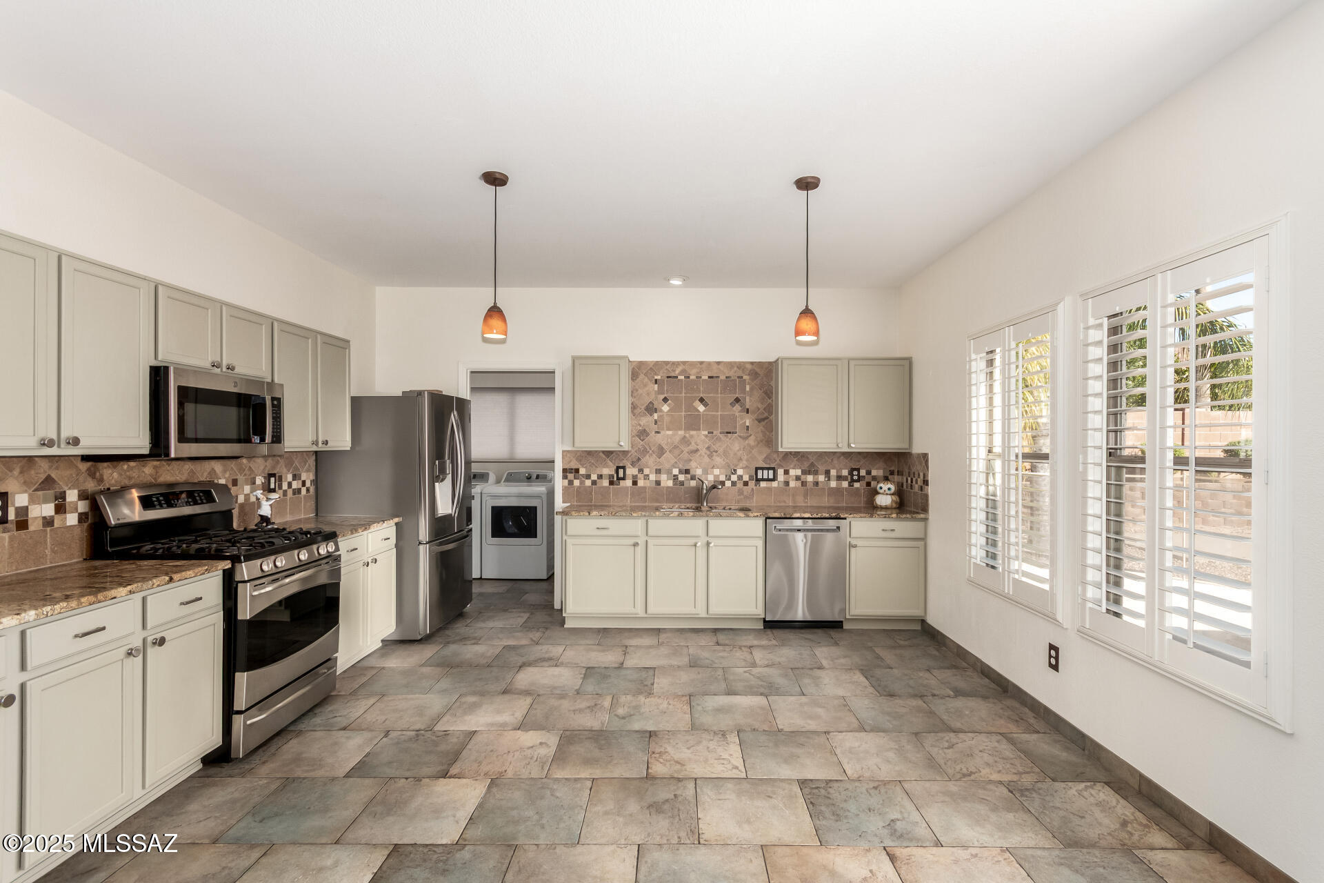 10176 N Nine Iron Drive