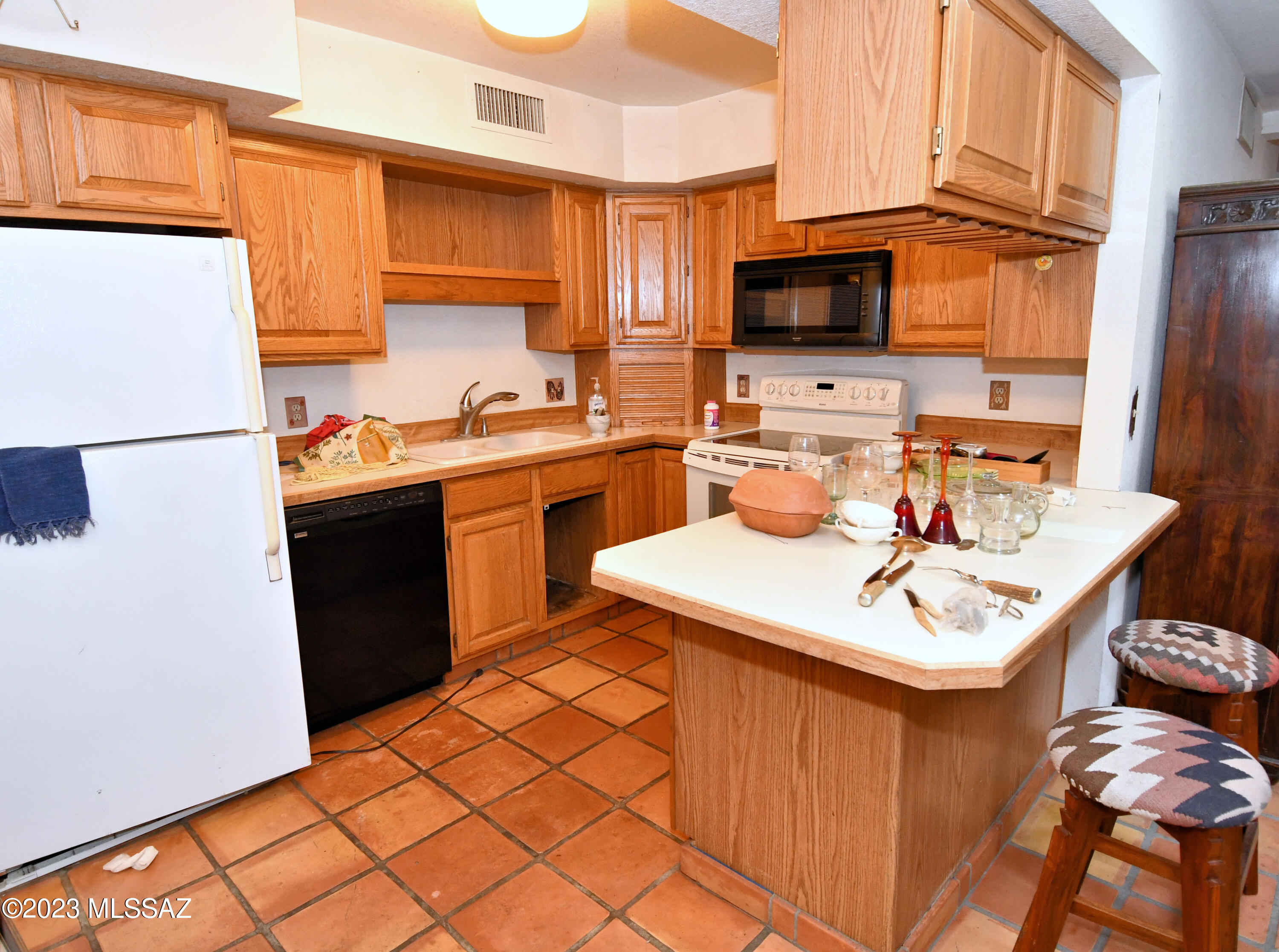 Granada Place (1-15) - Residential