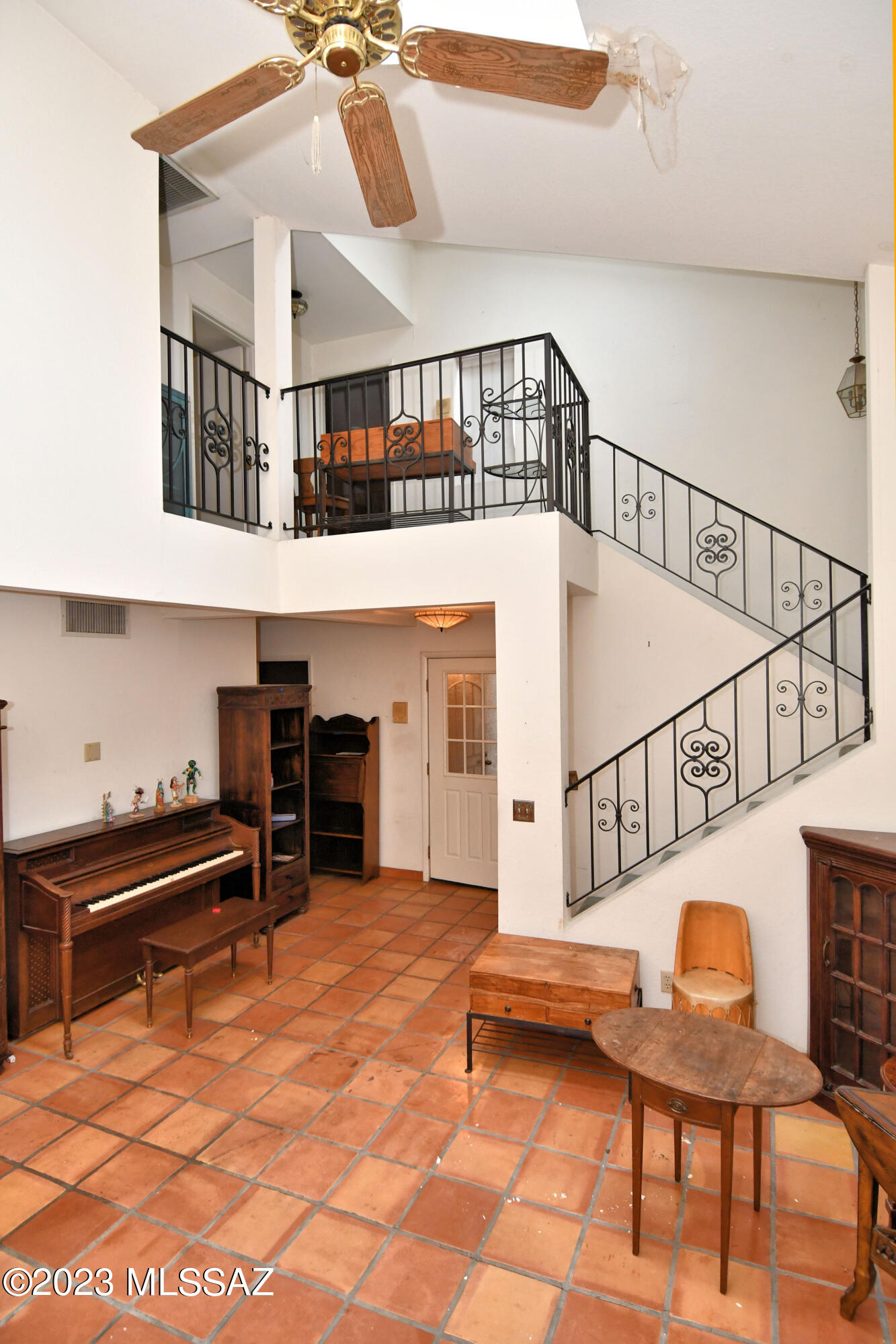 Granada Place (1-15) - Residential