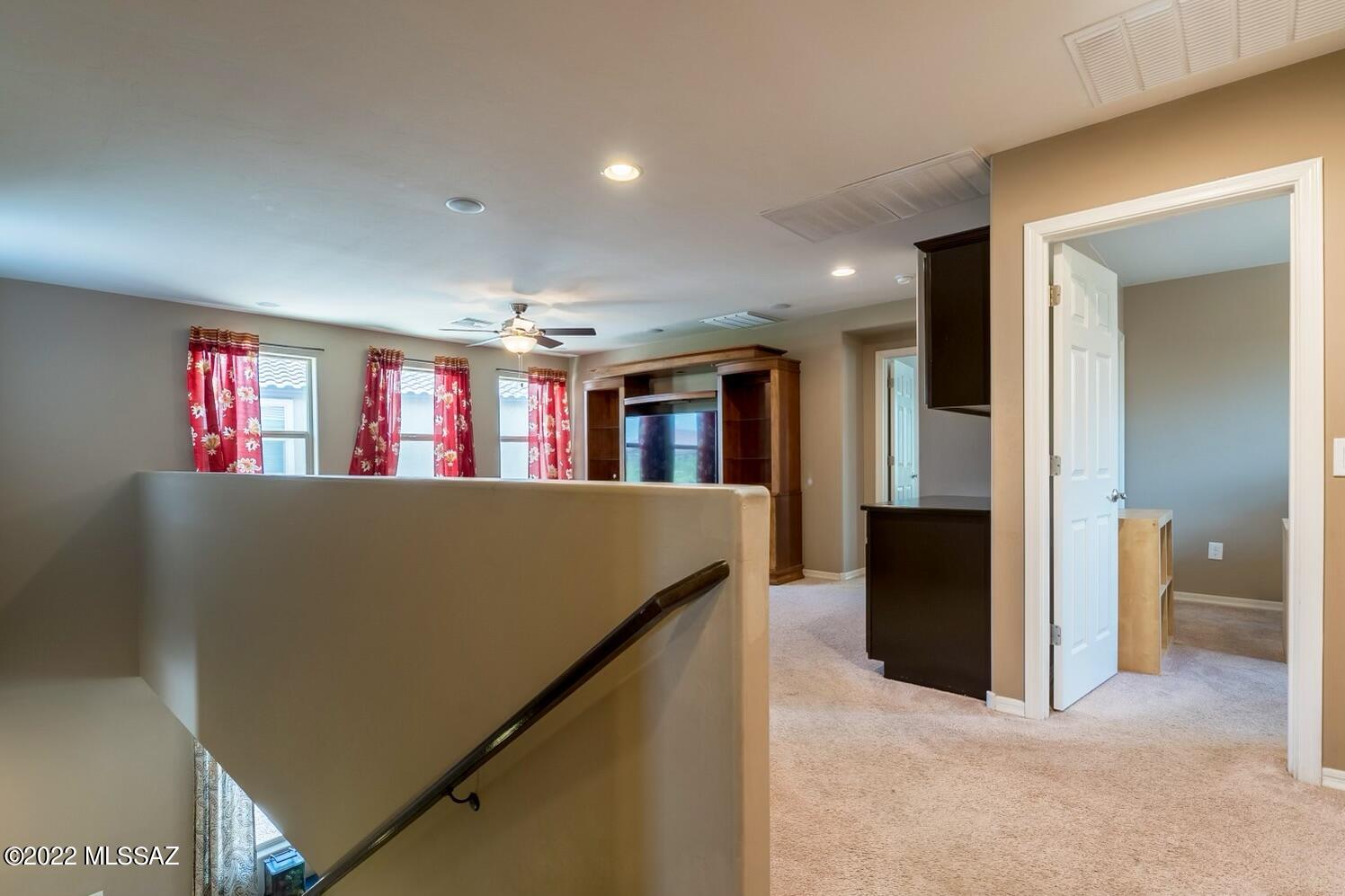 Interstate 10 and Kolb Road - Residential