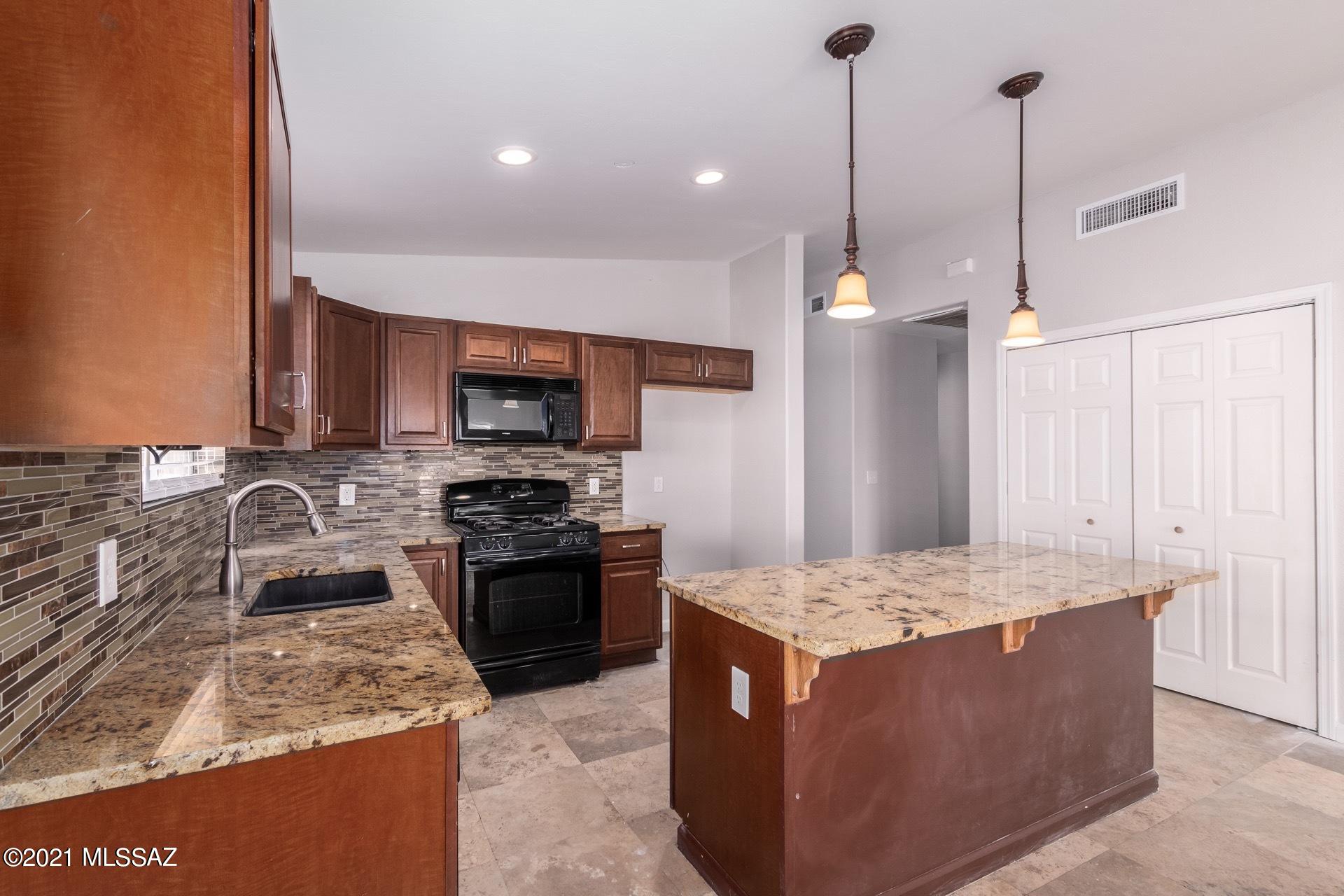 Crossings At River Bend - Residential