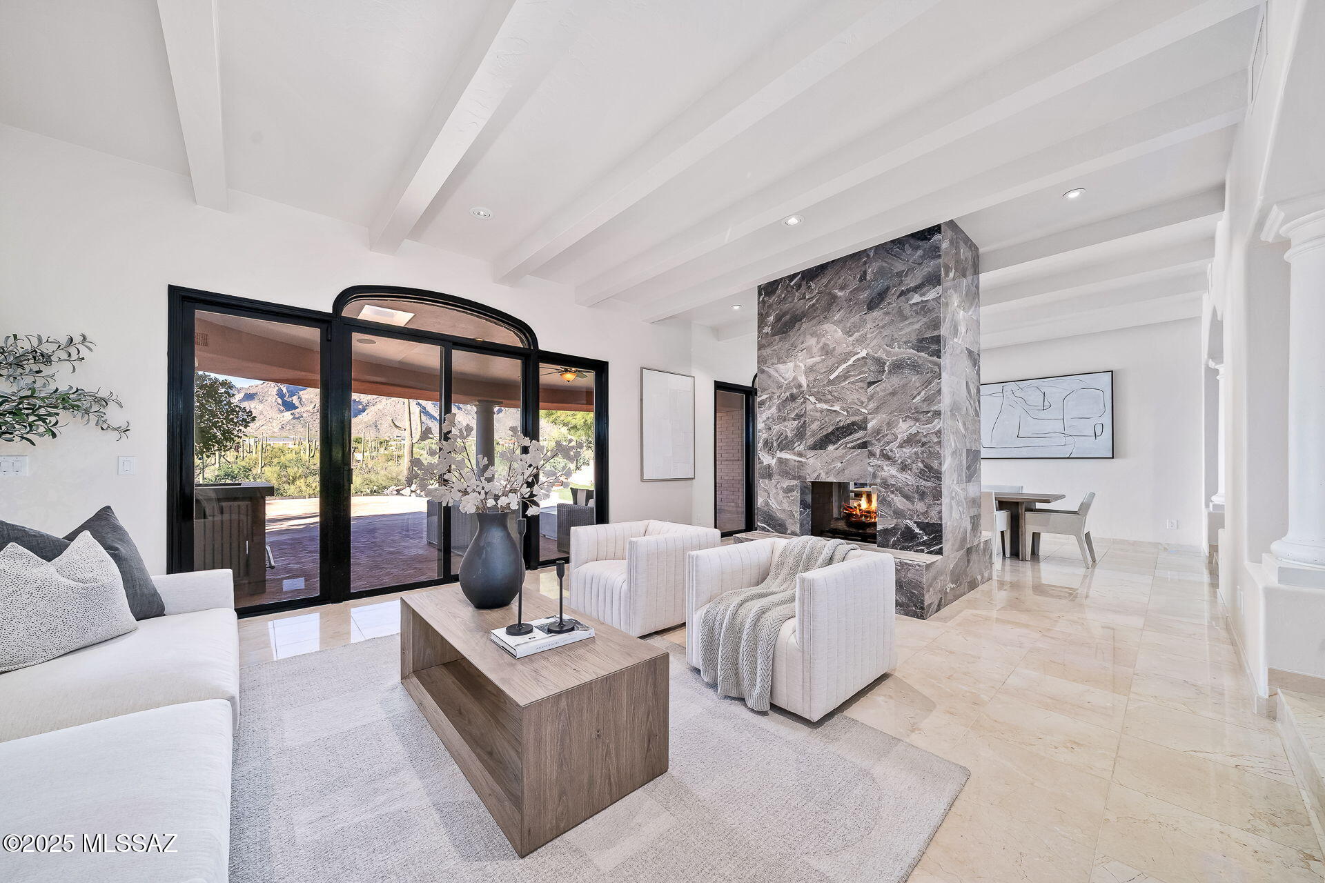 Montanas Ests - Residential