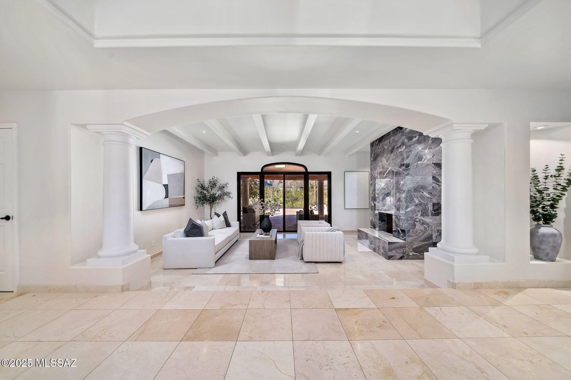 Montanas Ests - Residential
