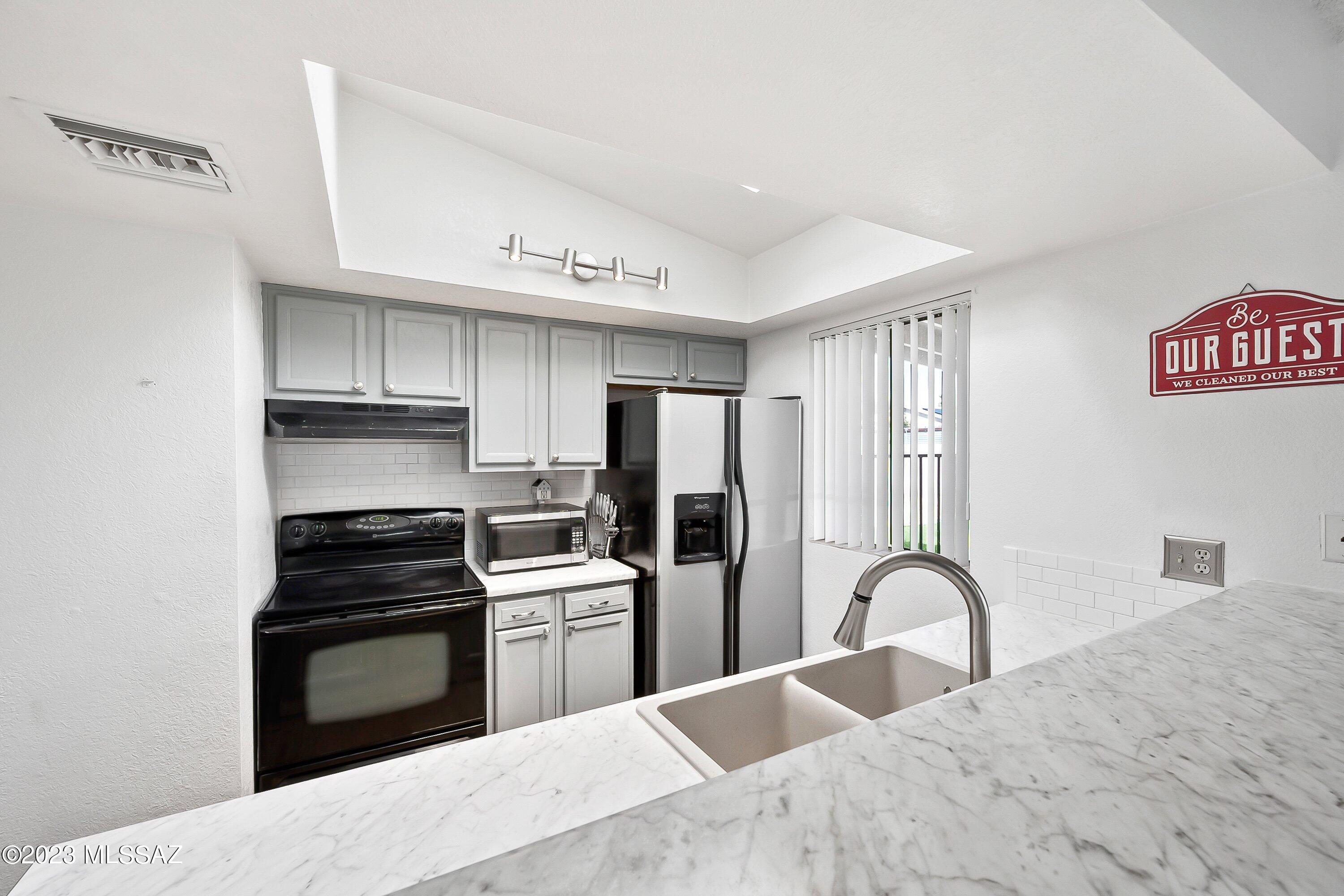 Raintree (1-124) - Residential