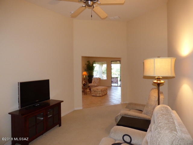 Las Campanas Villiage Phase II (112-219) - Residential