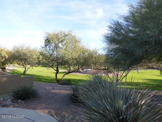 Las Campanas Villiage Phase II (112-219) - Residential