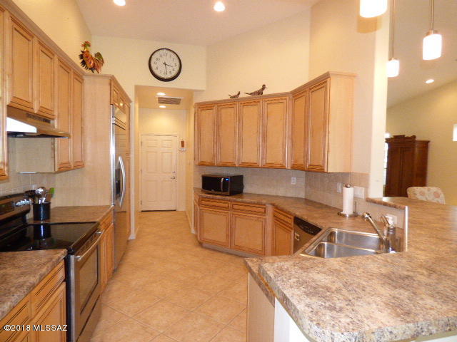 Las Campanas Villiage Phase II (112-219) - Residential