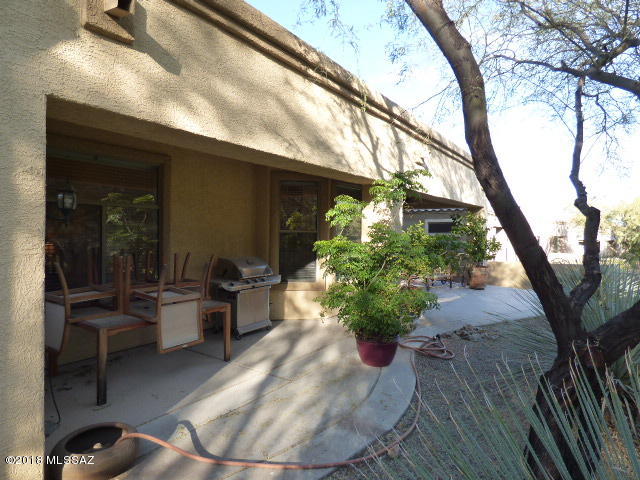 Las Campanas Villiage Phase II (112-219) - Residential