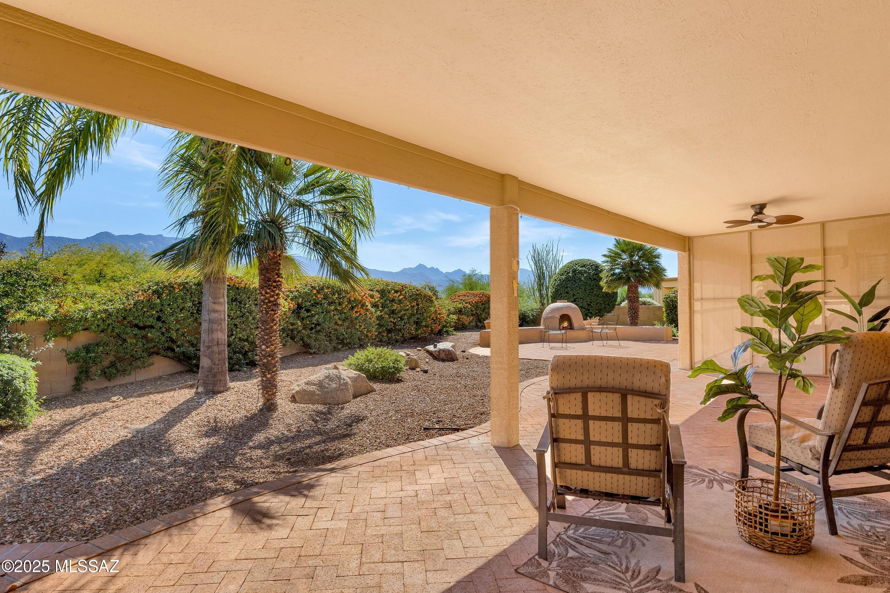 37109 S Hill Side Dr