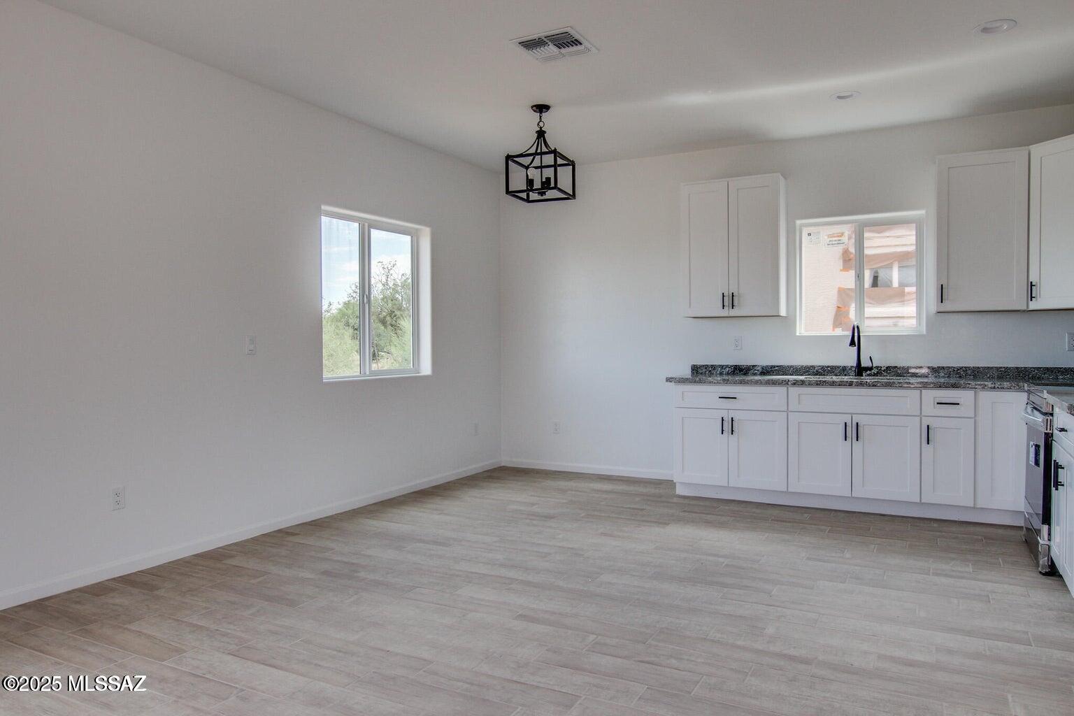 Craycroft Addition Resub. - Residential Income