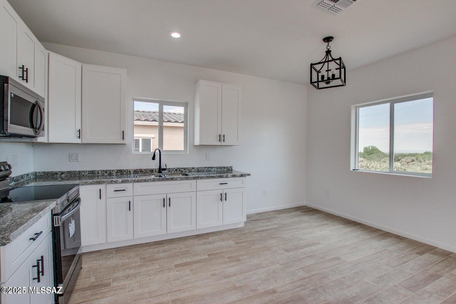 Craycroft Addition Resub. - Residential Income