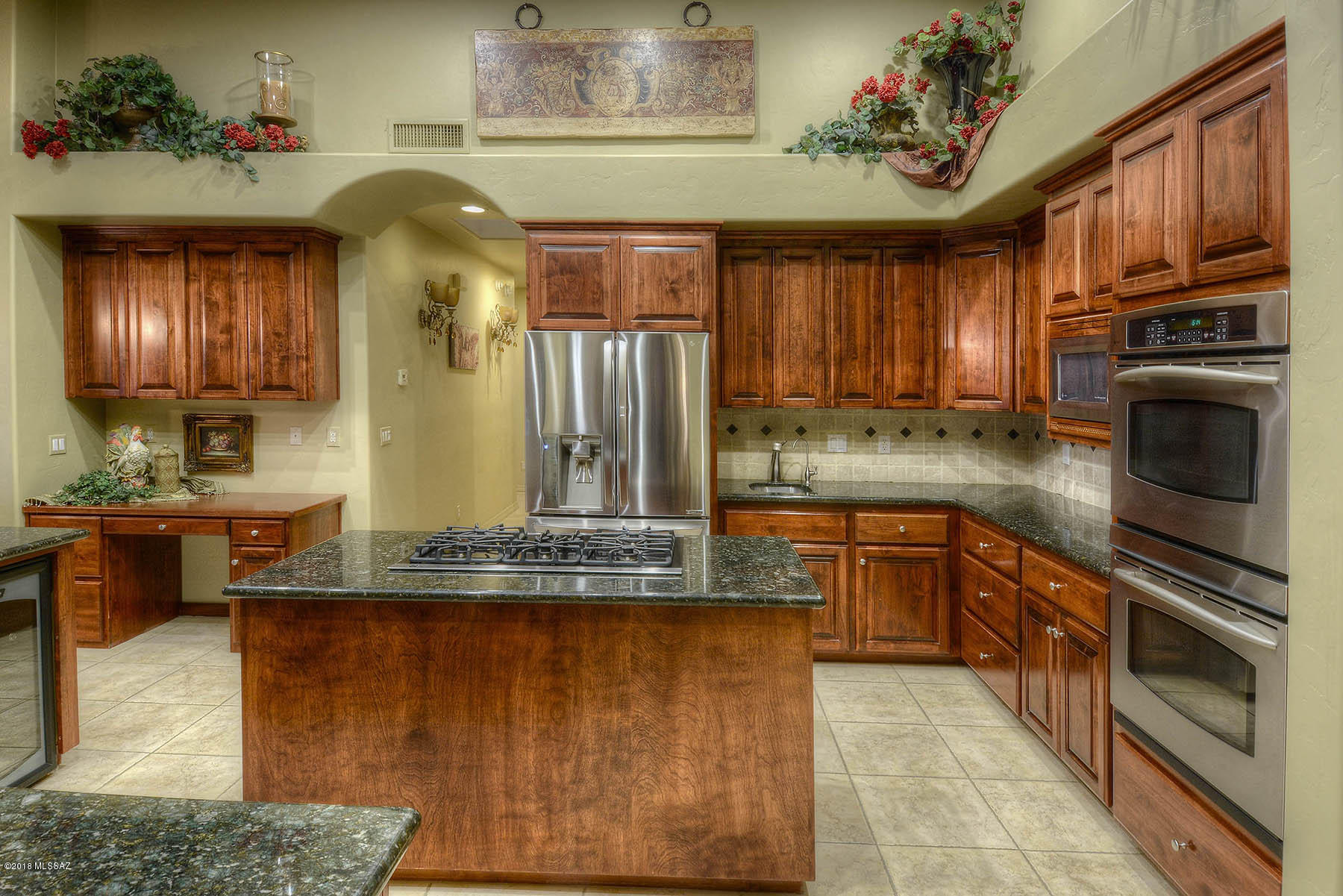 Sabino Mountain (1-290) - Residential