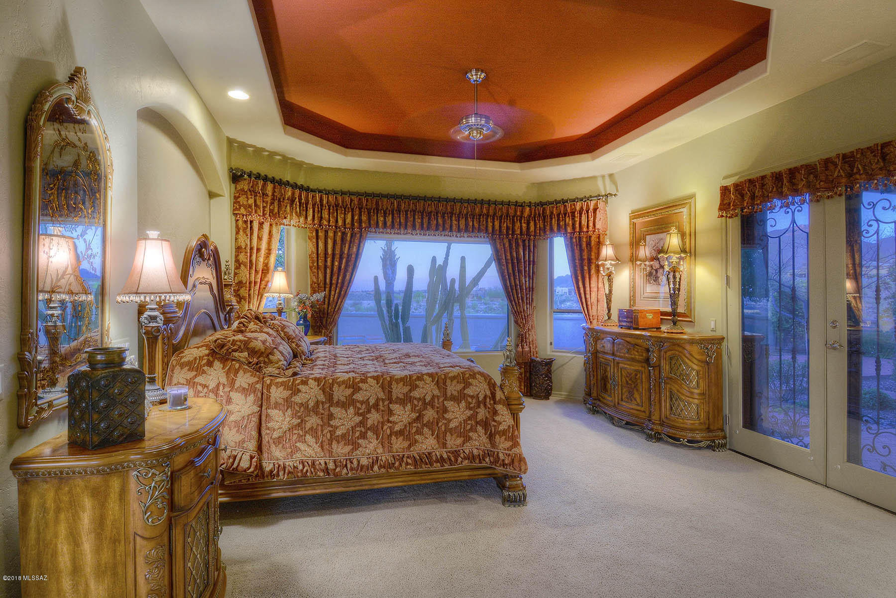 Sabino Mountain (1-290) - Residential
