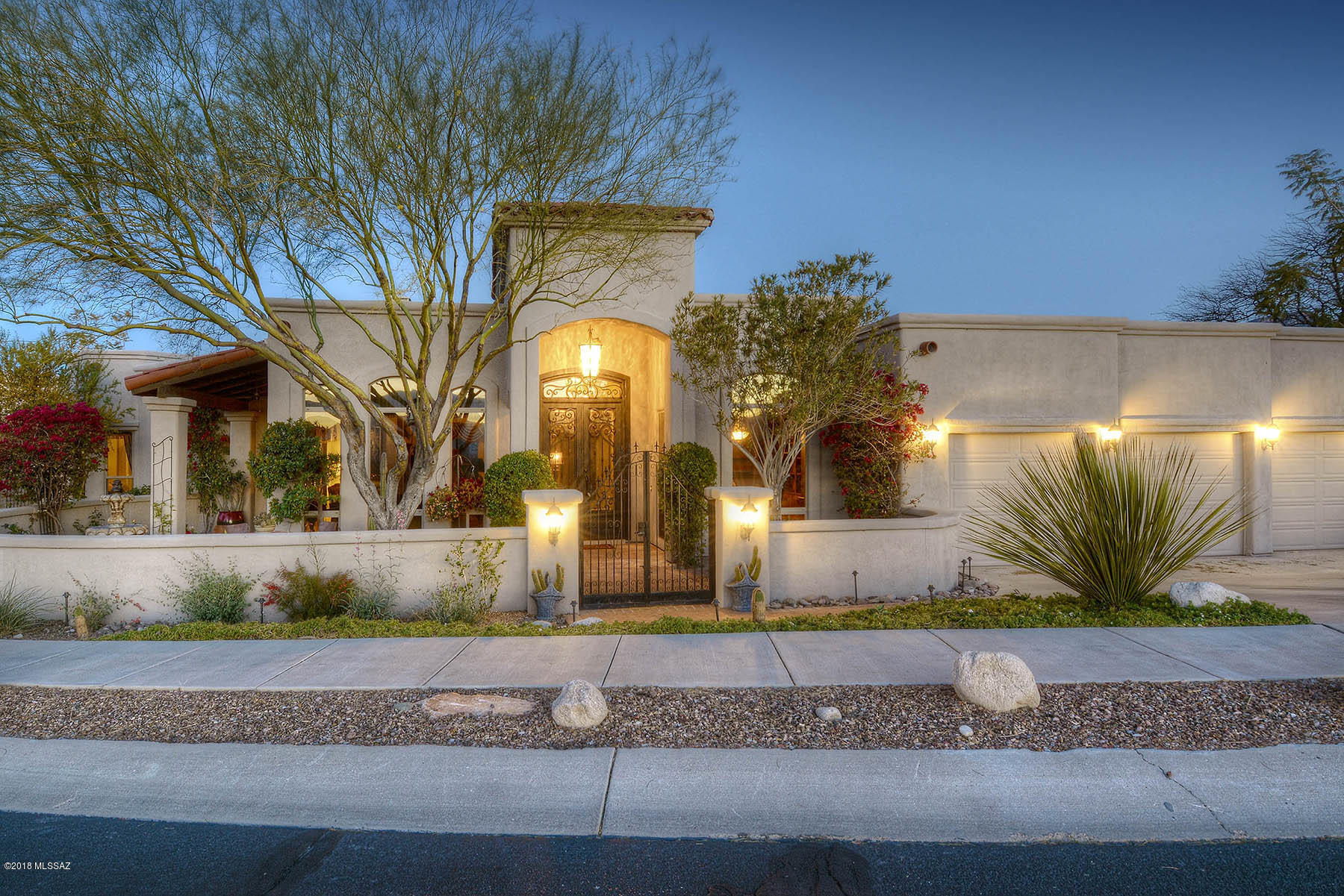 Sabino Mountain (1-290) - Residential