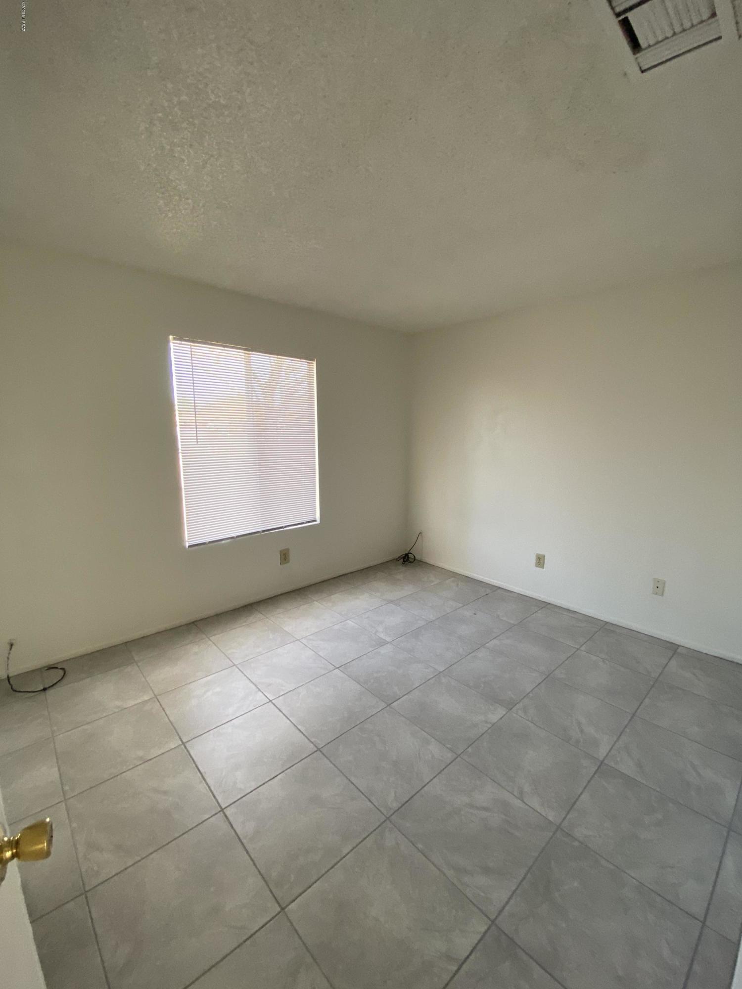 Salida Del Sol IV (1-130) - Residential