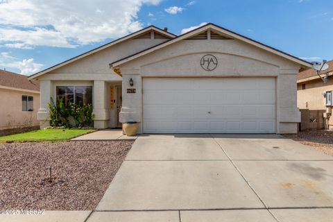 Photo of 1679 E Saint Bernadine Street, Tucson, AZ 85713 (MLS # 22529030)