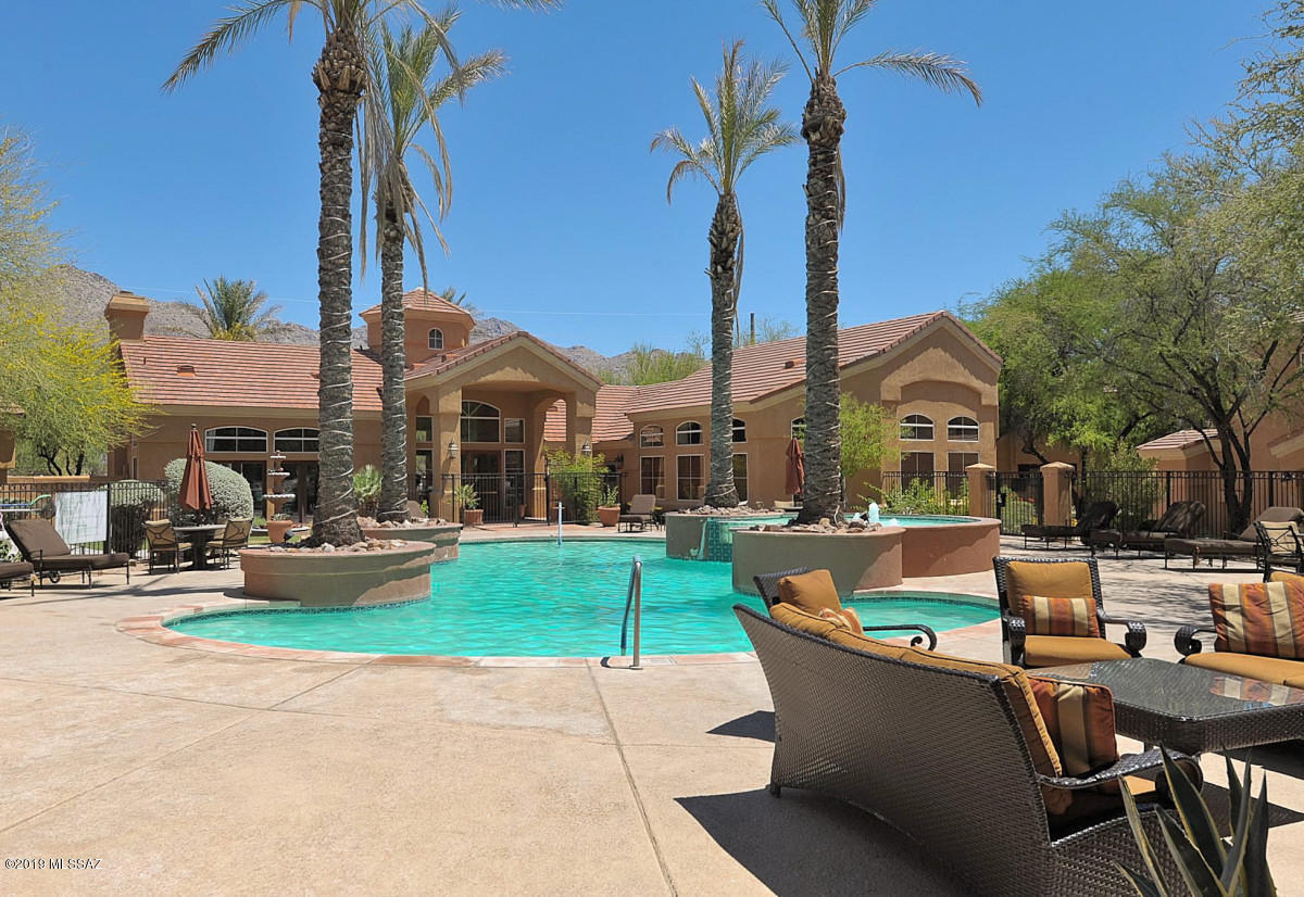 Pinnacle Canyon Condominium - Residential