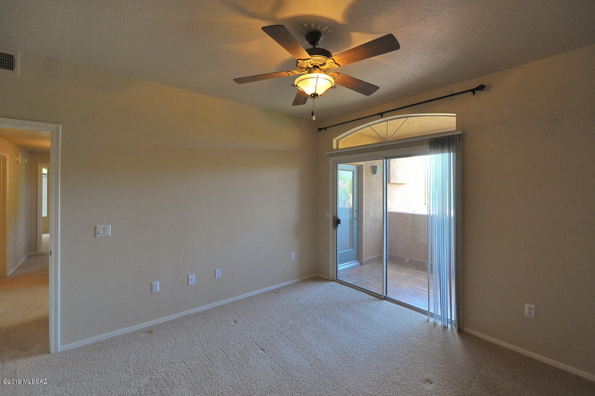 Pinnacle Canyon Condominium - Residential