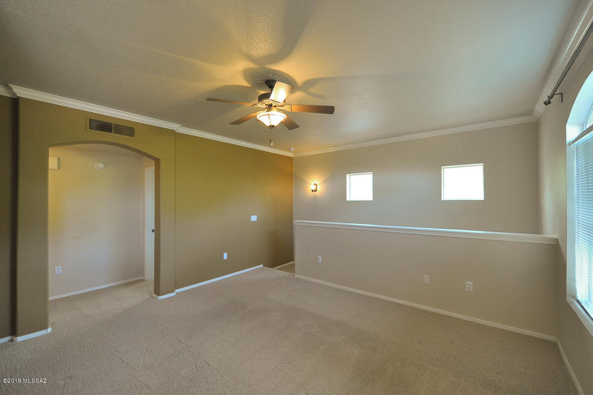 Pinnacle Canyon Condominium - Residential