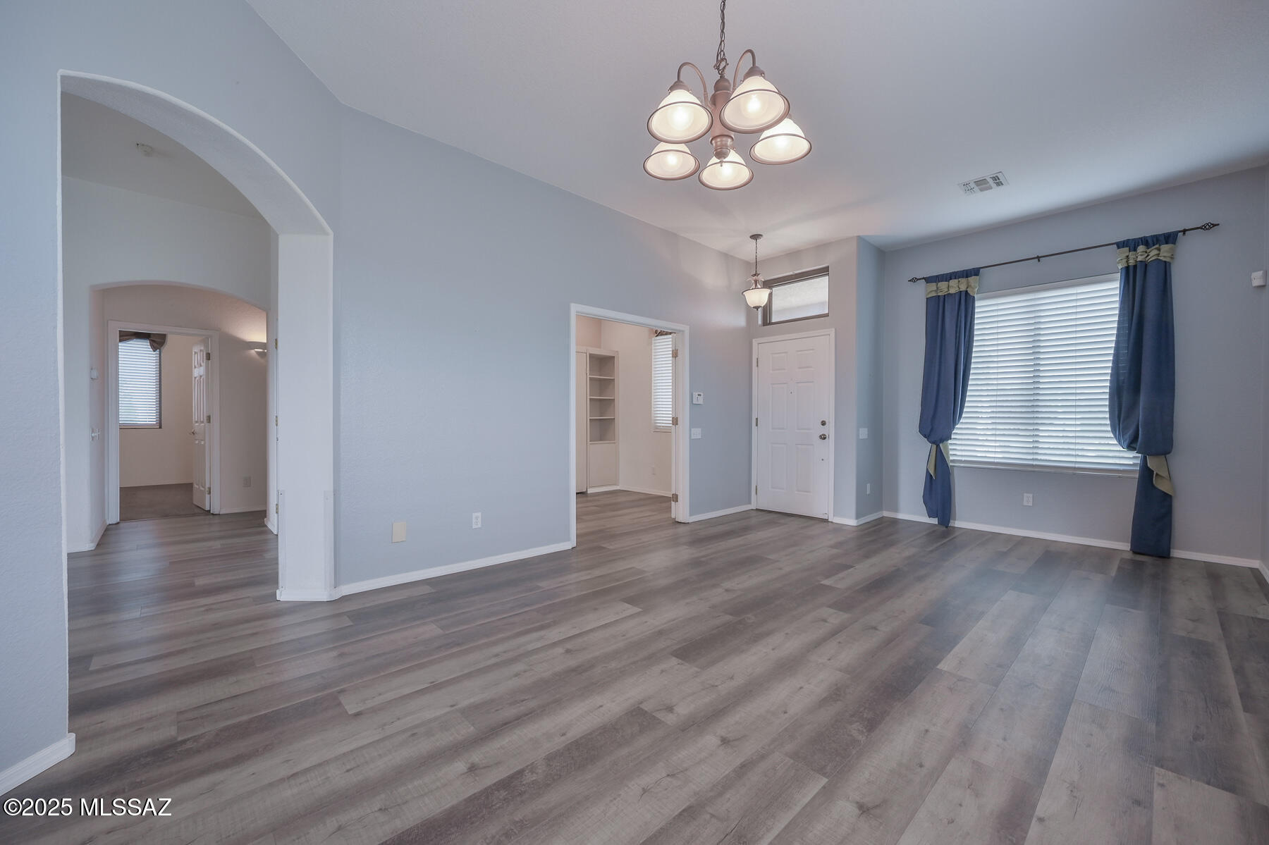 1276 S Desert Vista Drive