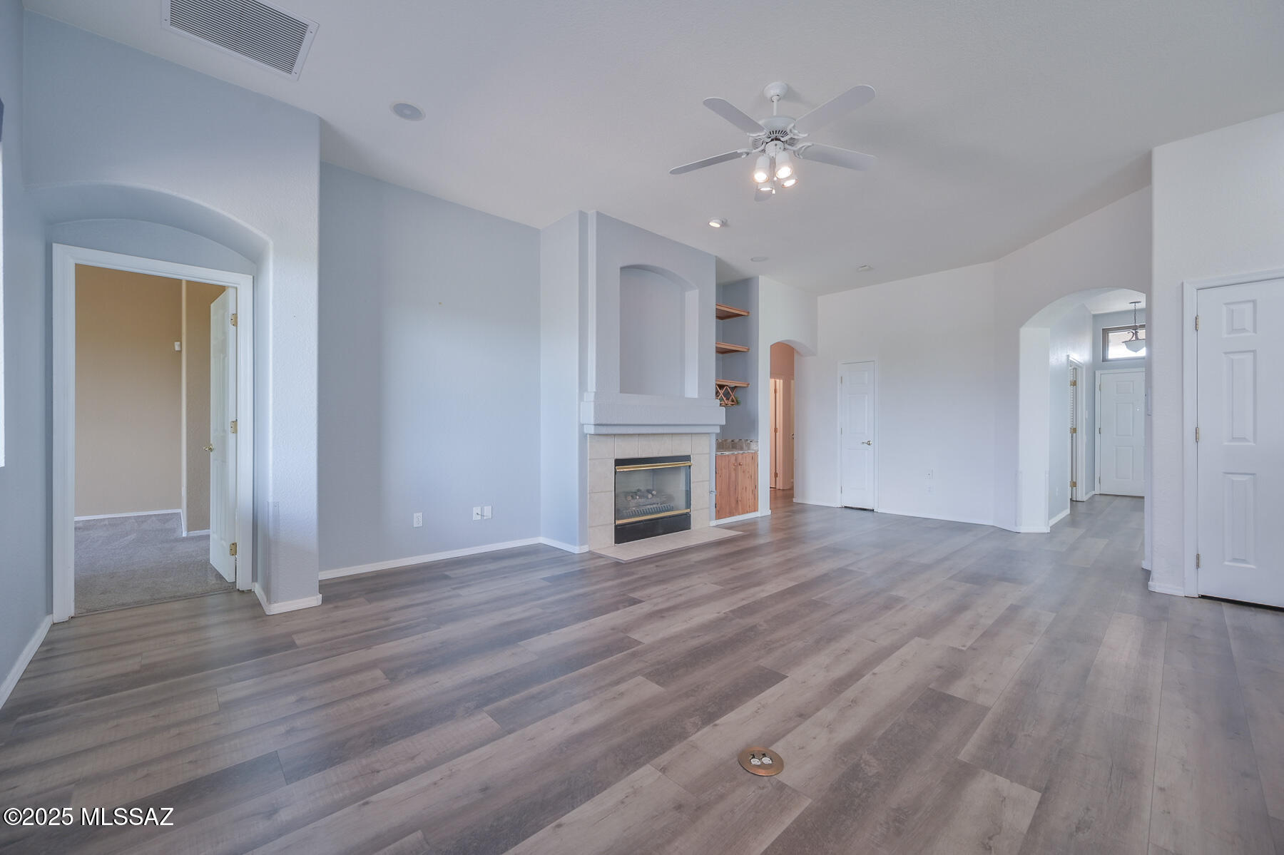 1276 S Desert Vista Drive