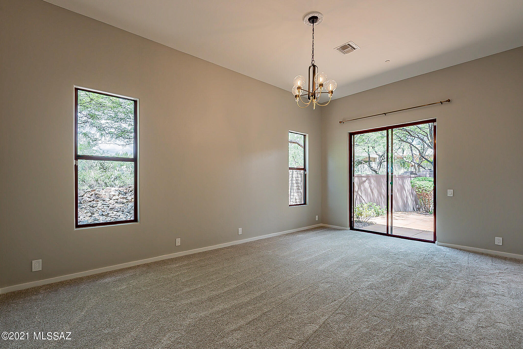Honey Bee Canyon Estates - Residential