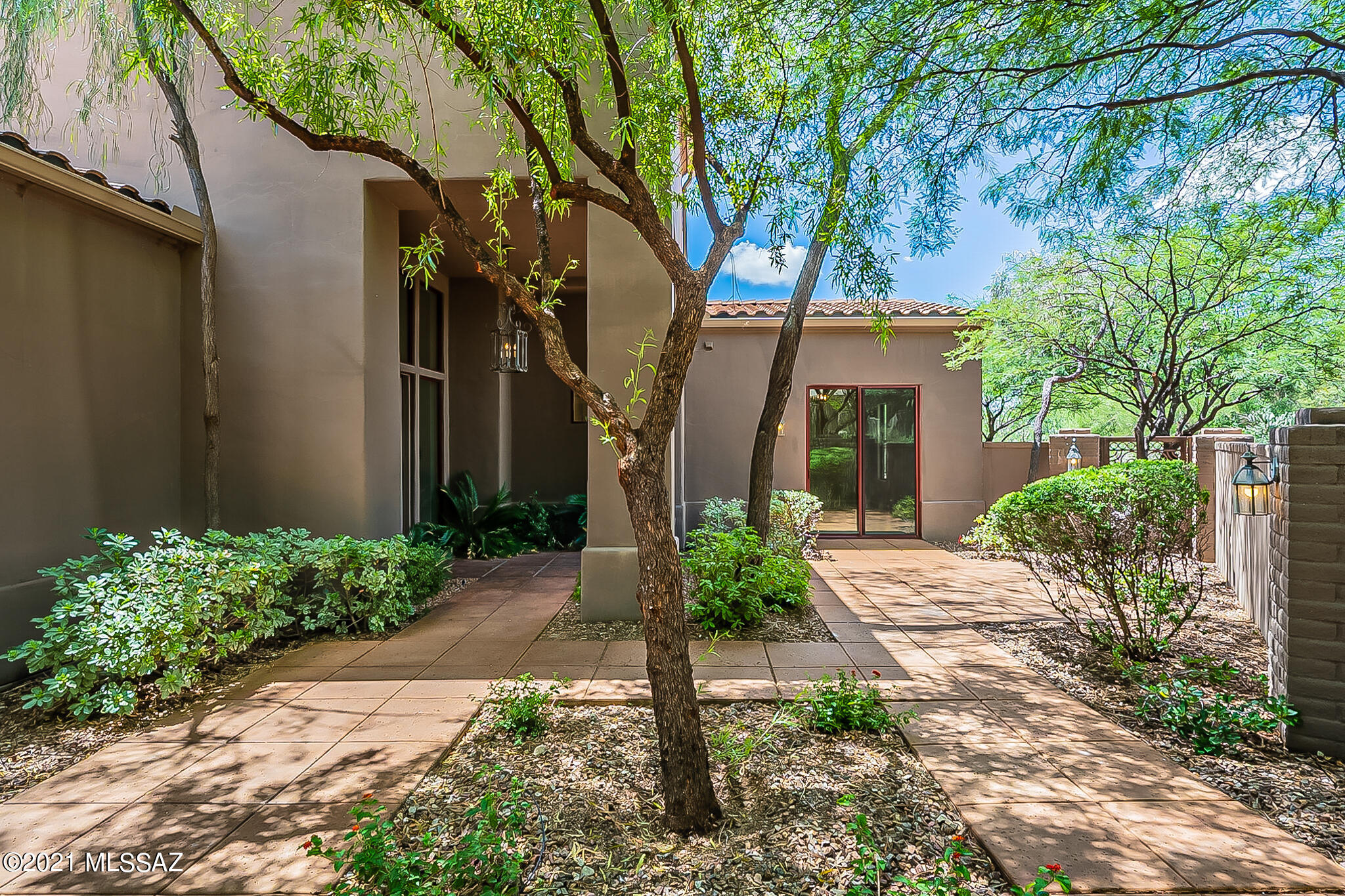 Honey Bee Canyon Estates - Residential