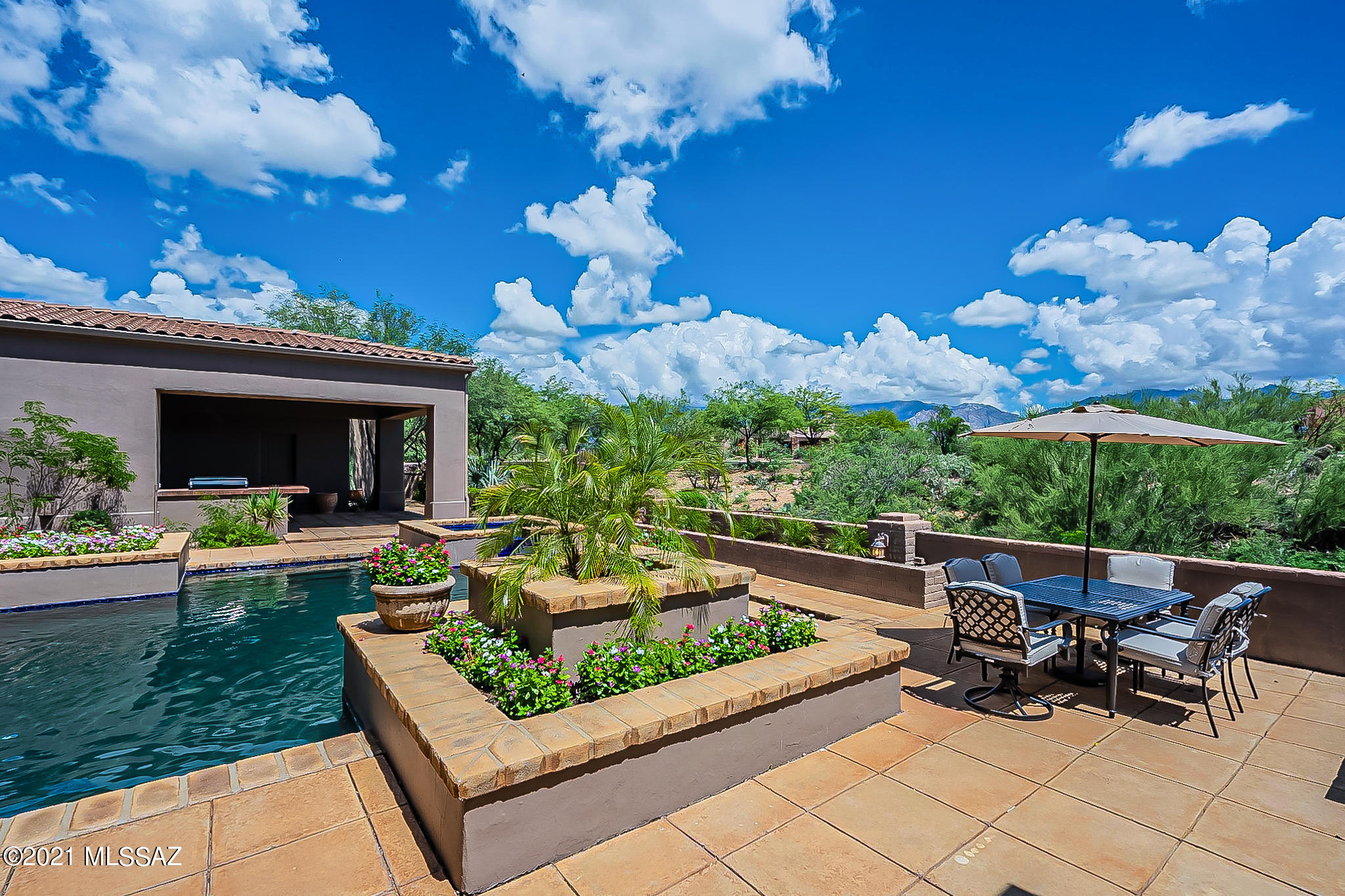 Honey Bee Canyon Estates - Residential