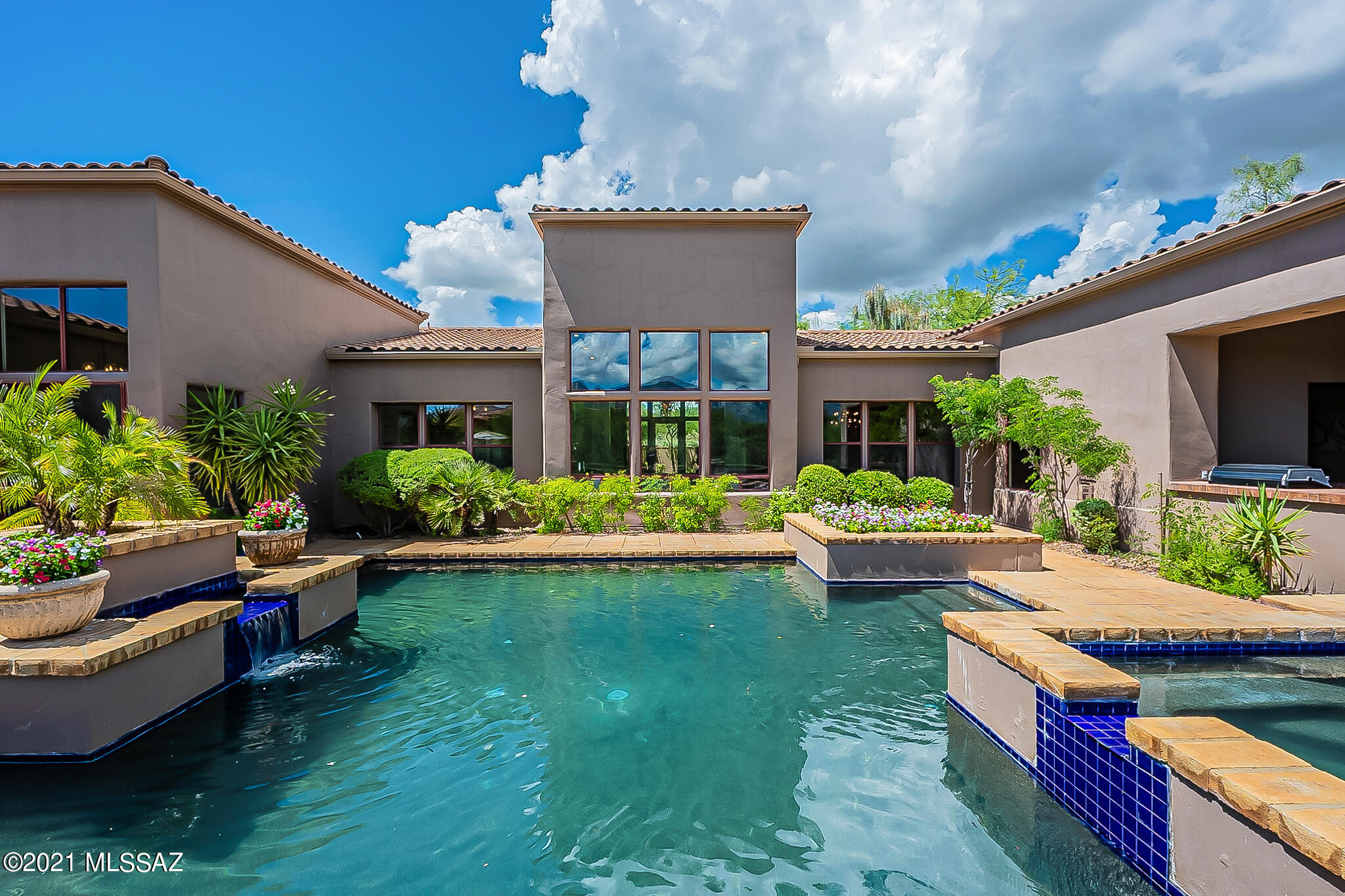 Honey Bee Canyon Estates - Residential
