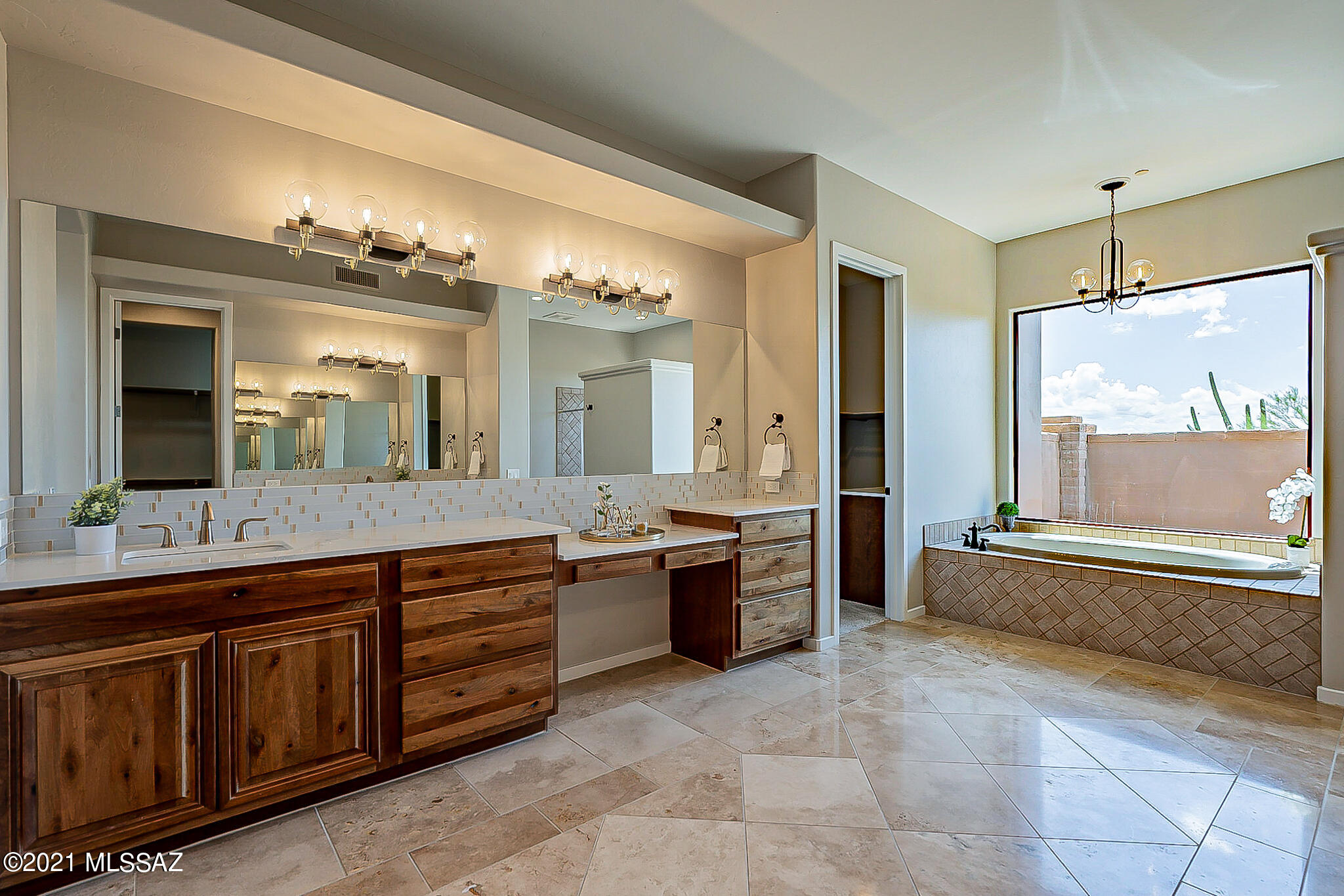 Honey Bee Canyon Estates - Residential