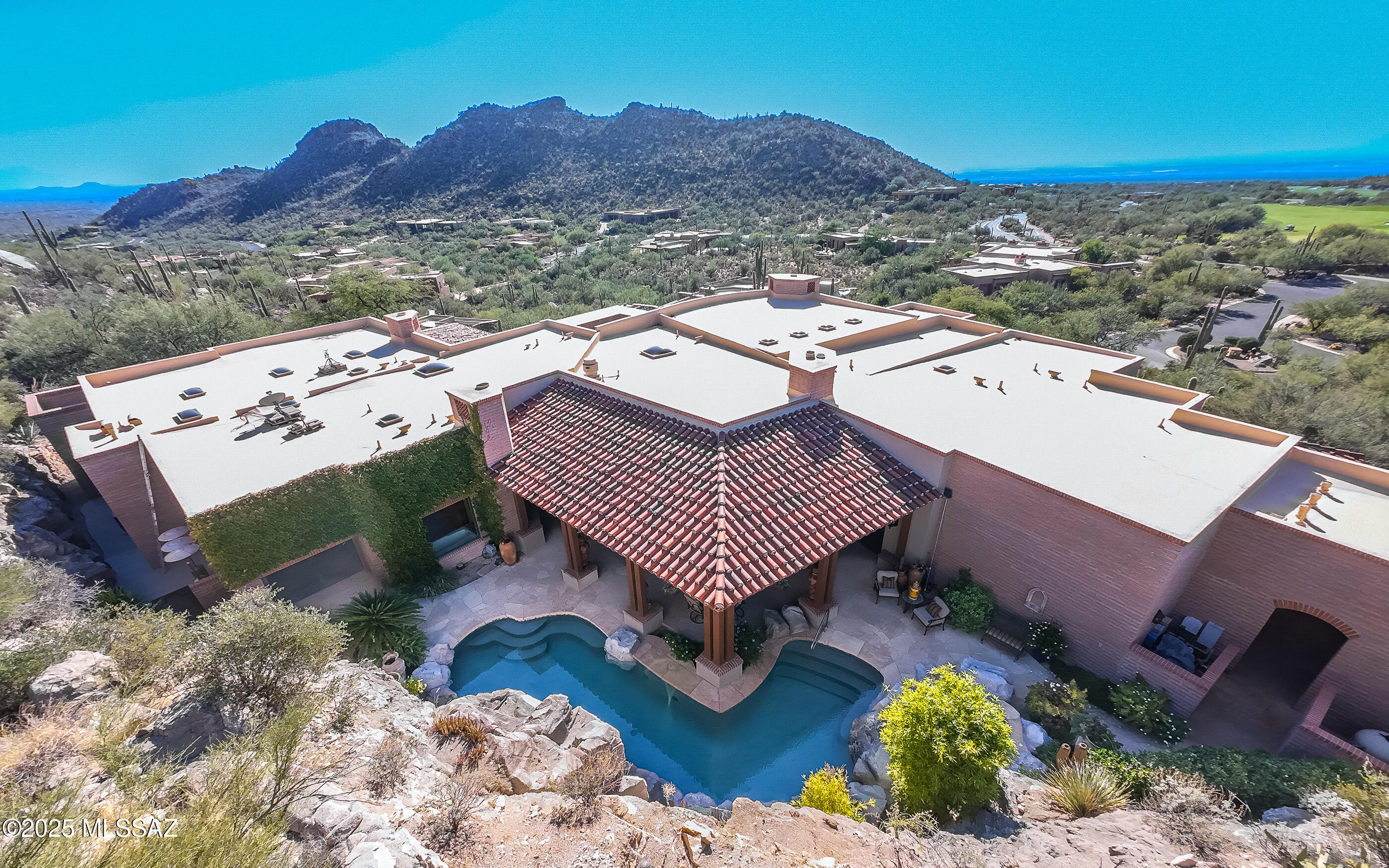 Canyon Pass At Dove Mountain - Residential