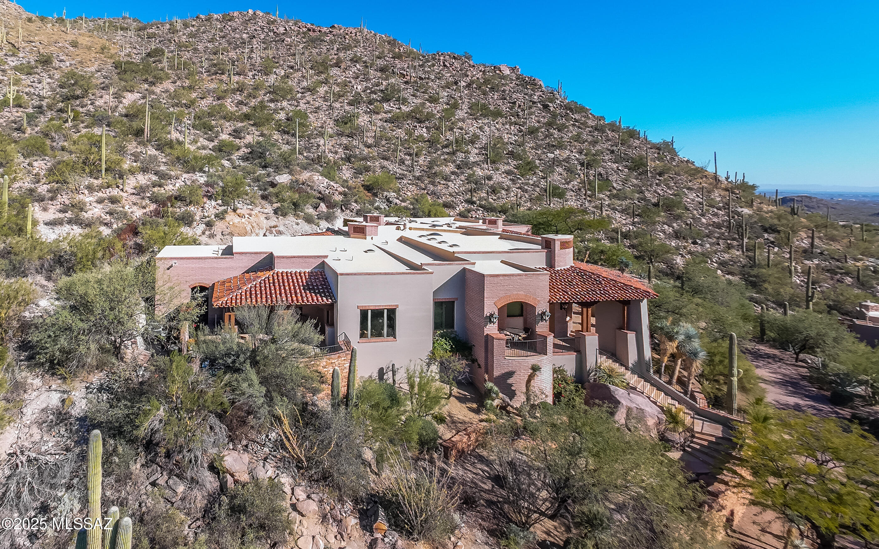 4546 W Dove Canyon Place