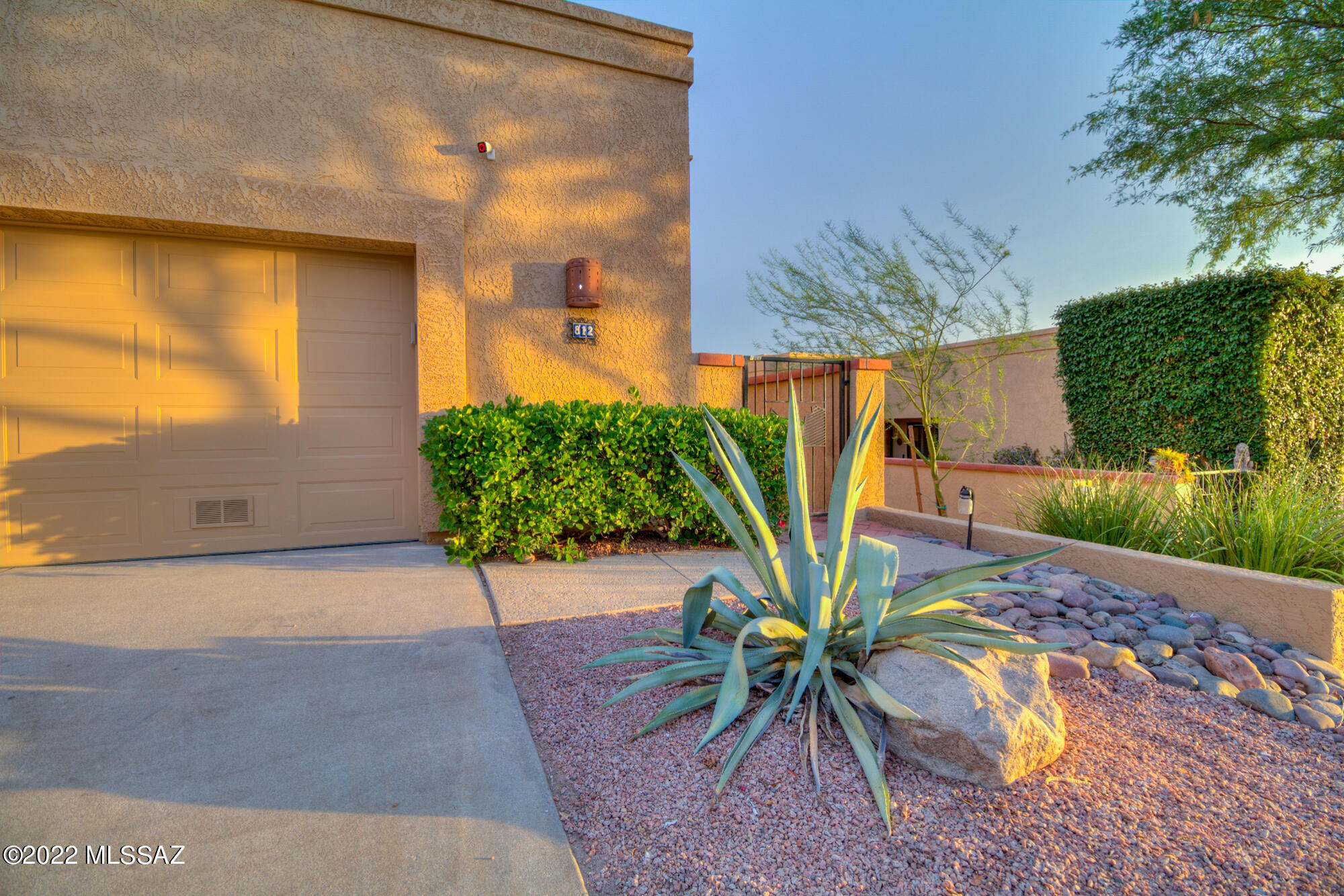 El Conquistador Resort Patio Homes (96-154) - Residential