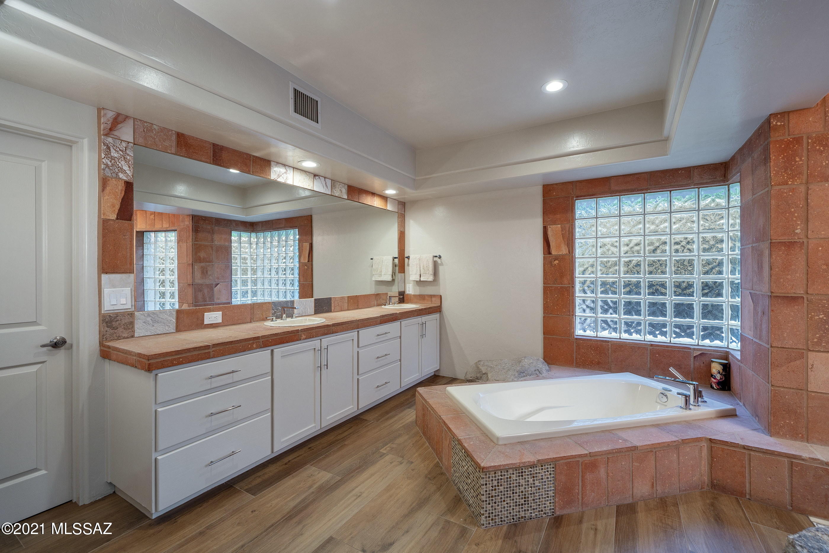 Ventana Ridge (1-29) - Residential