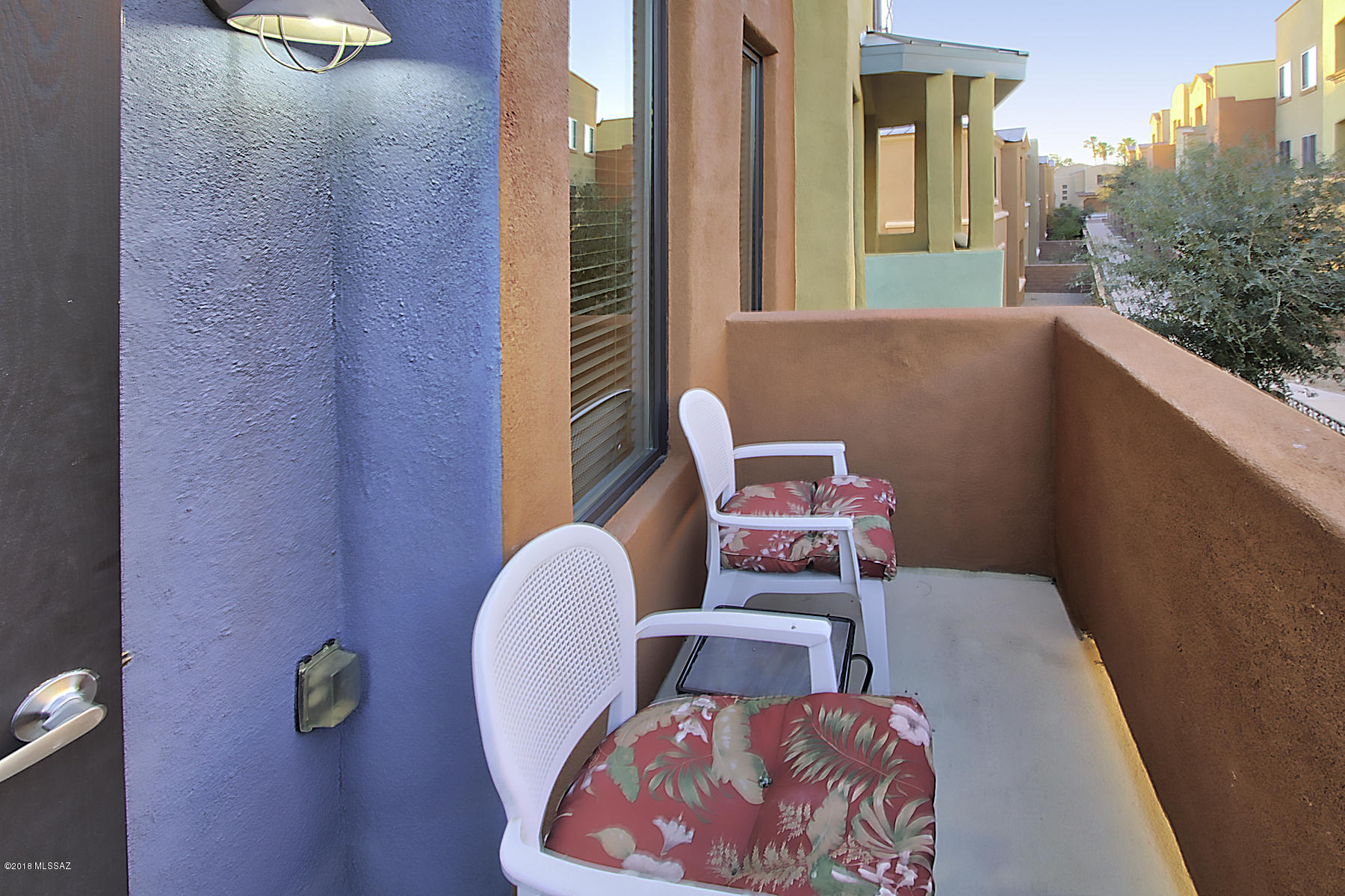 River Walk (1-140) - Residential