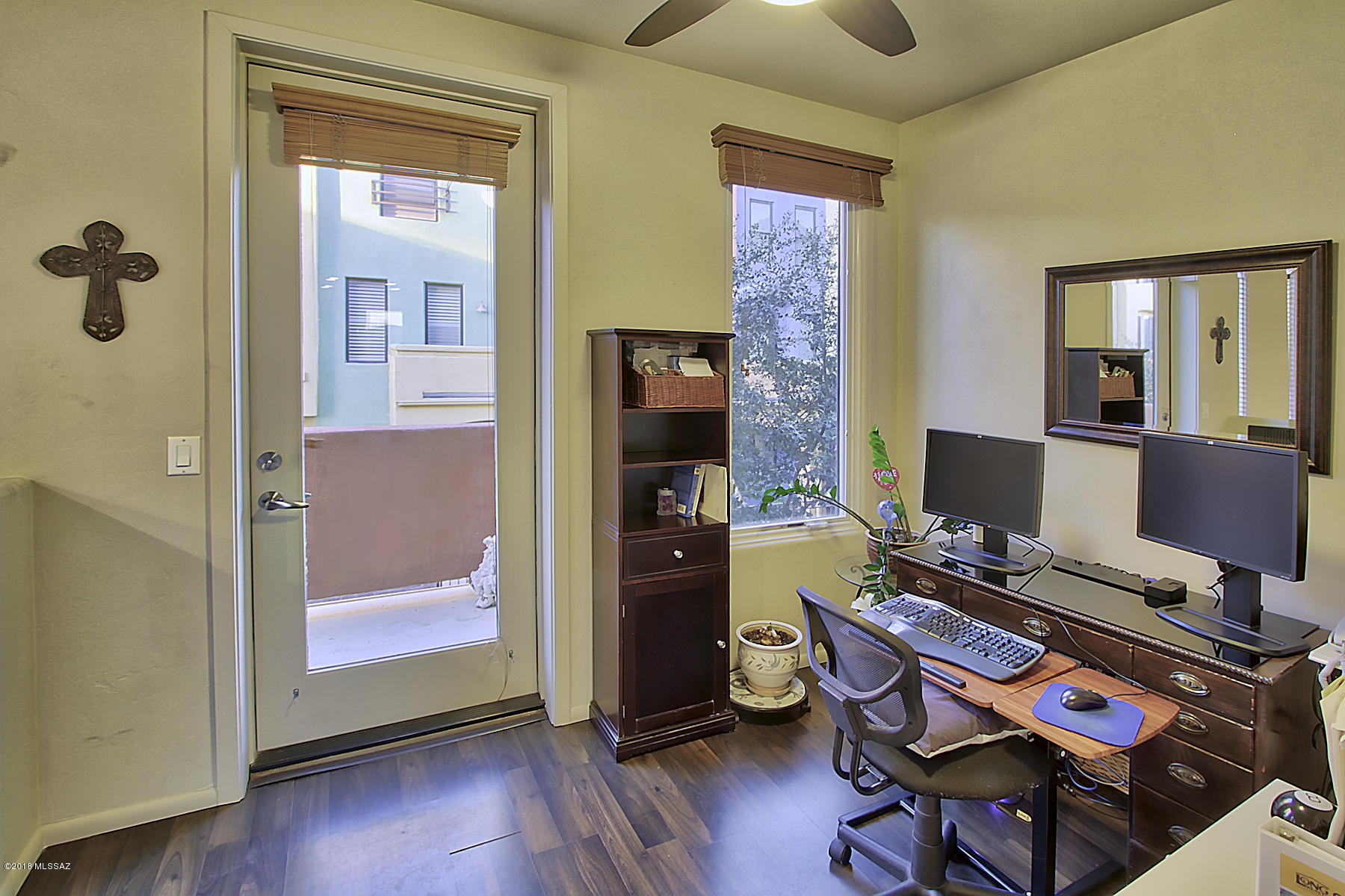 River Walk (1-140) - Residential