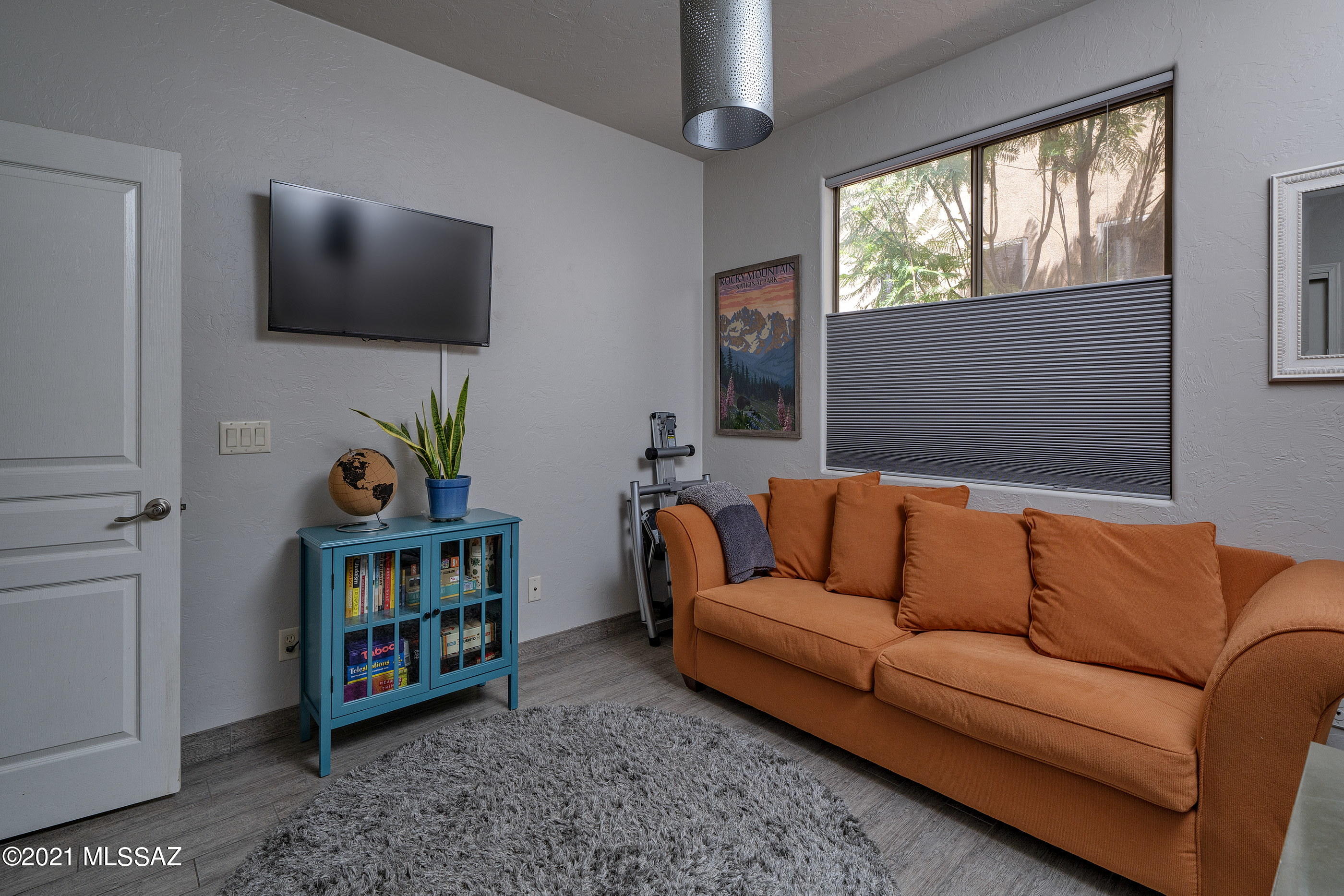 Hacienda Del Rio (1-118) - Residential