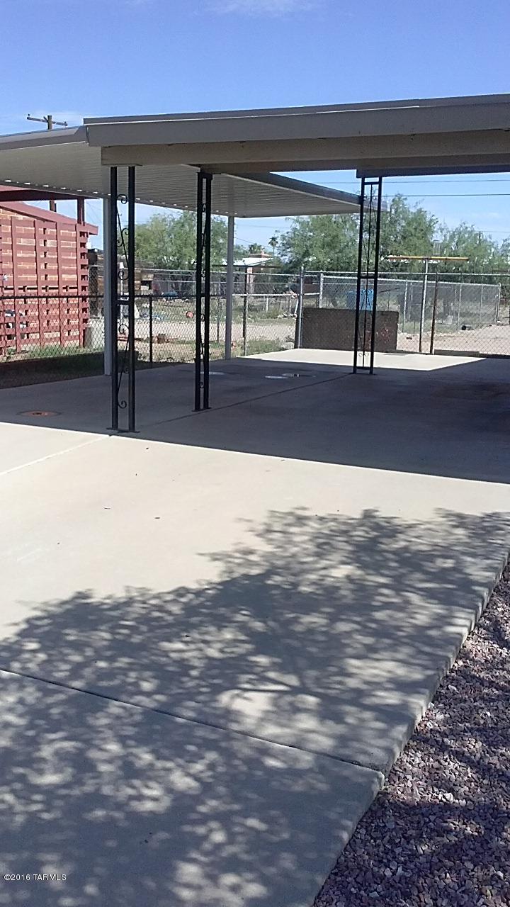 Fiesta Park - Residential
