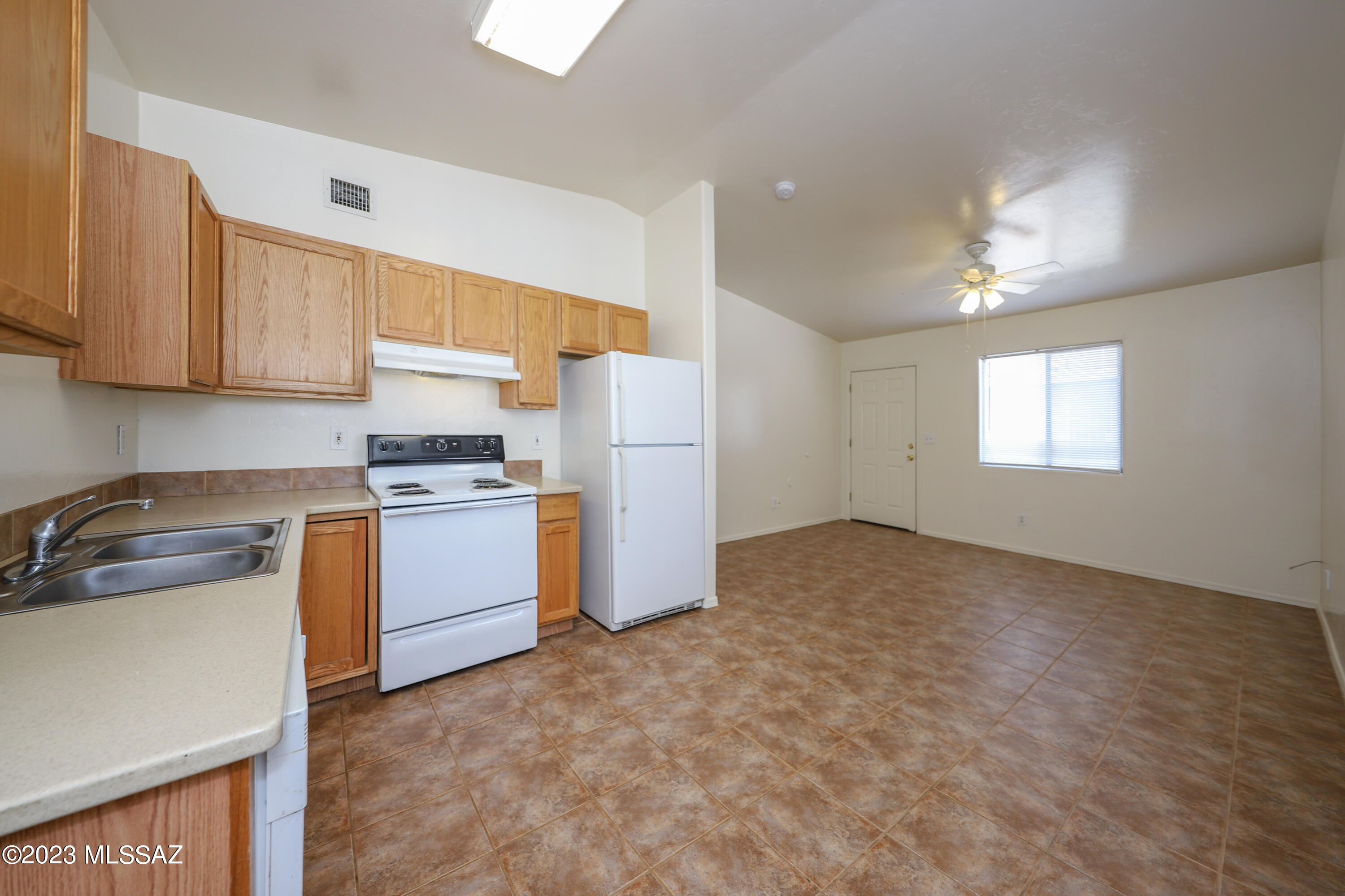 Catalina Farms Annex - Residential Lease
