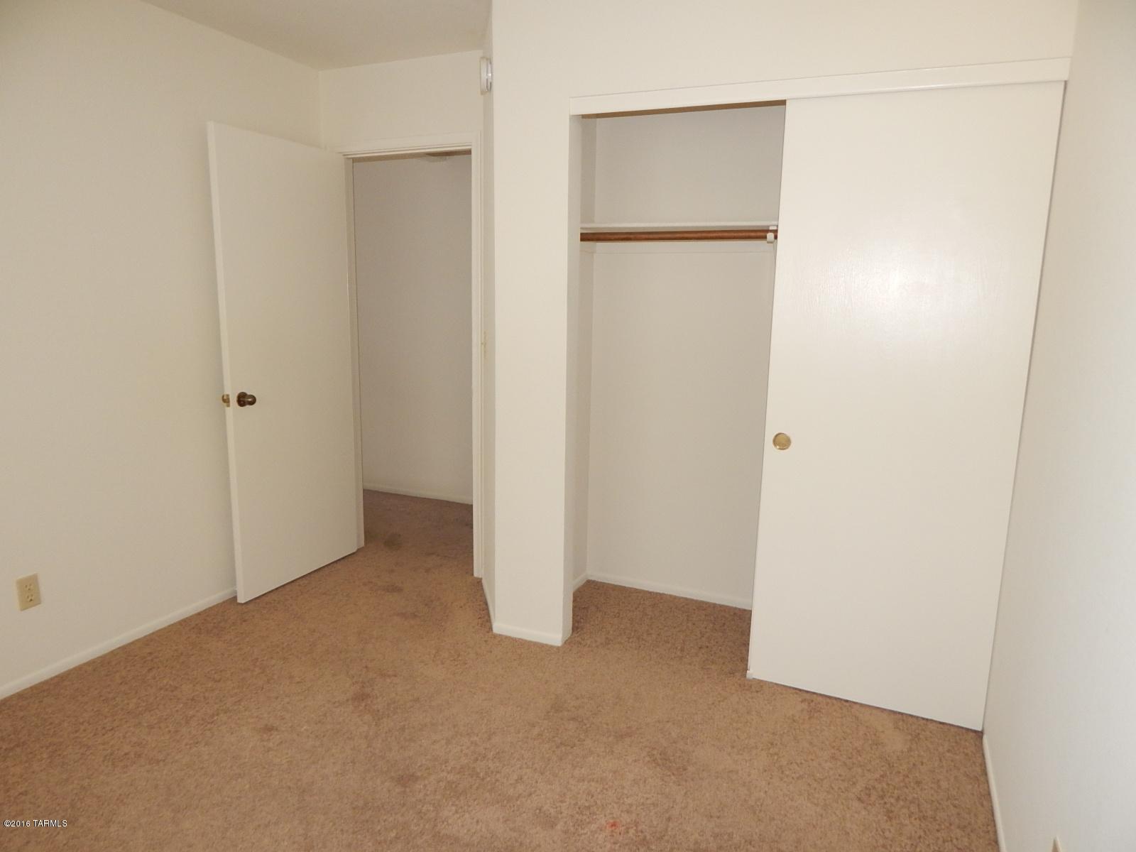 Saddlewood Heights (1-102) - Residential Lease