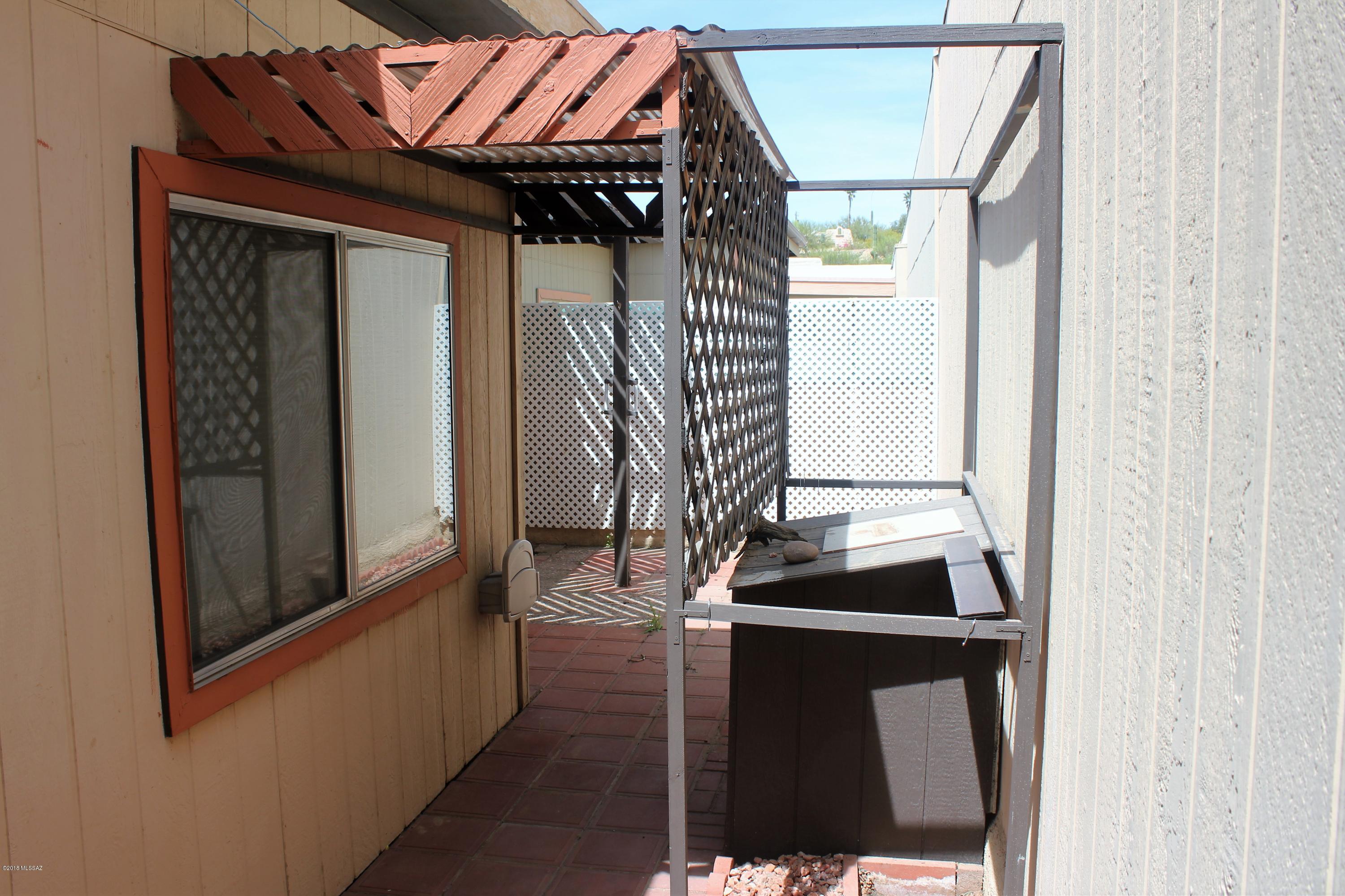Pueblo Villas West (1-88) - Residential