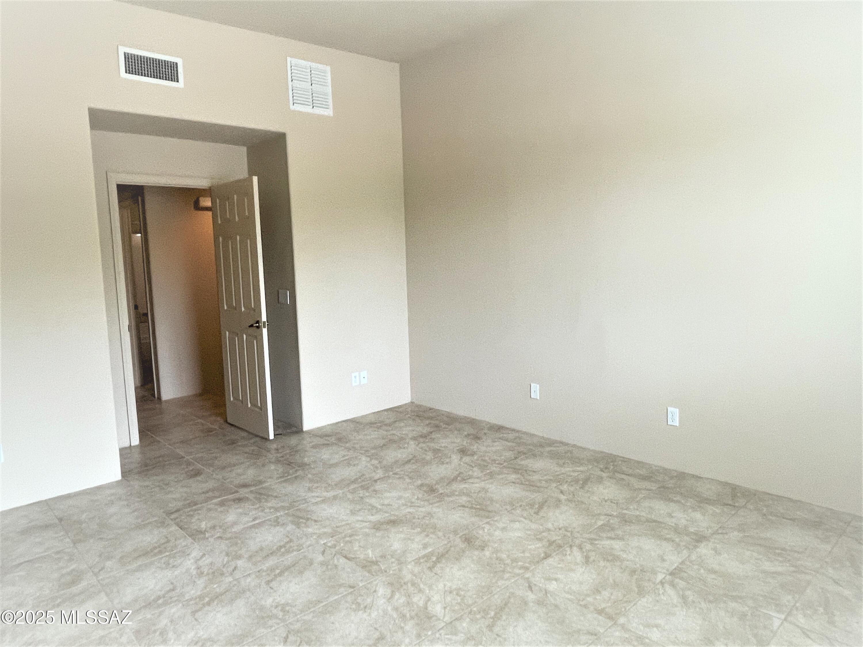 Civano 1 (166-527) - Residential Lease