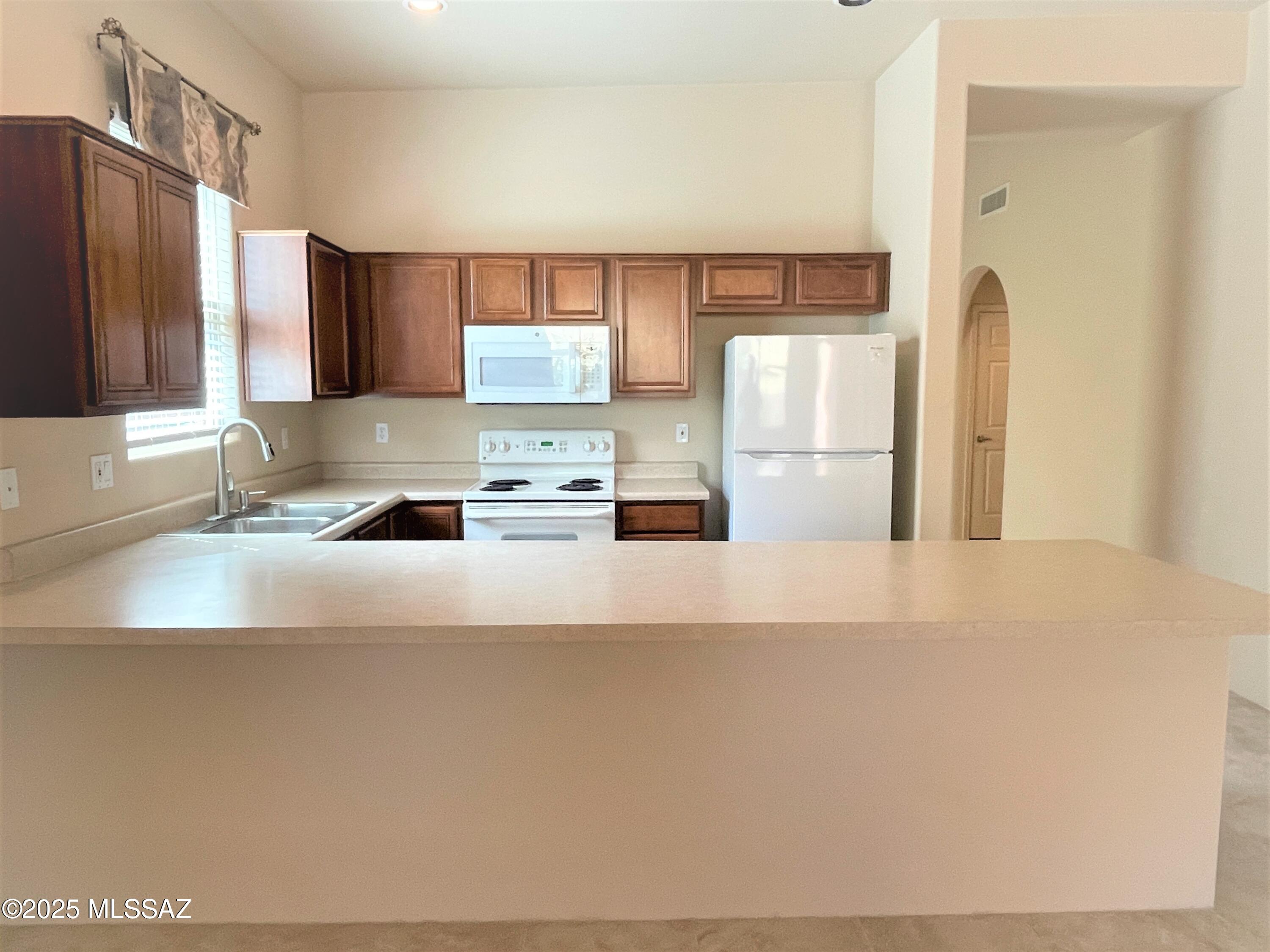 Civano 1 (166-527) - Residential Lease