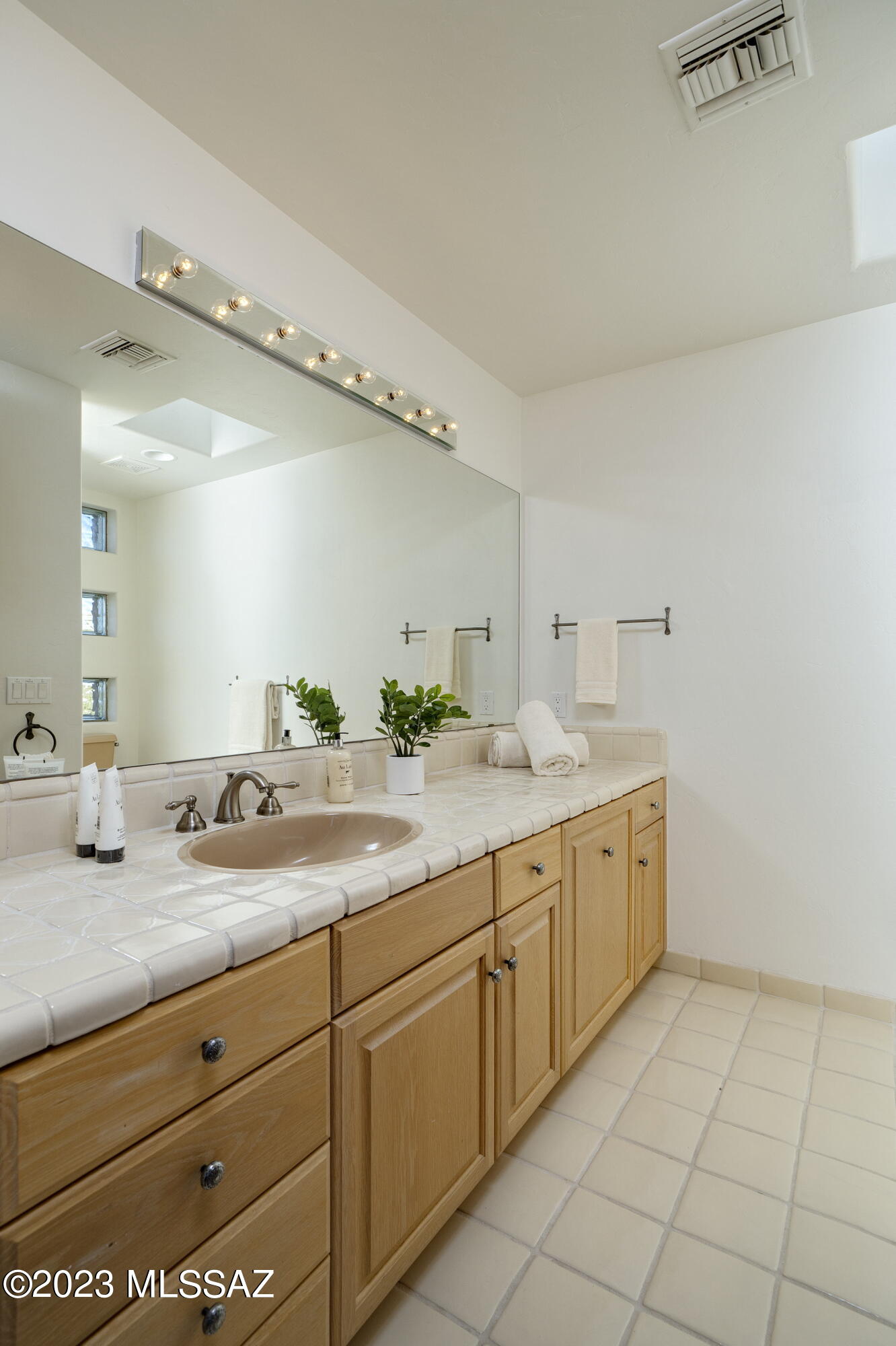 Catalina Foothills Estates NO. 10 (179-193) - Residential