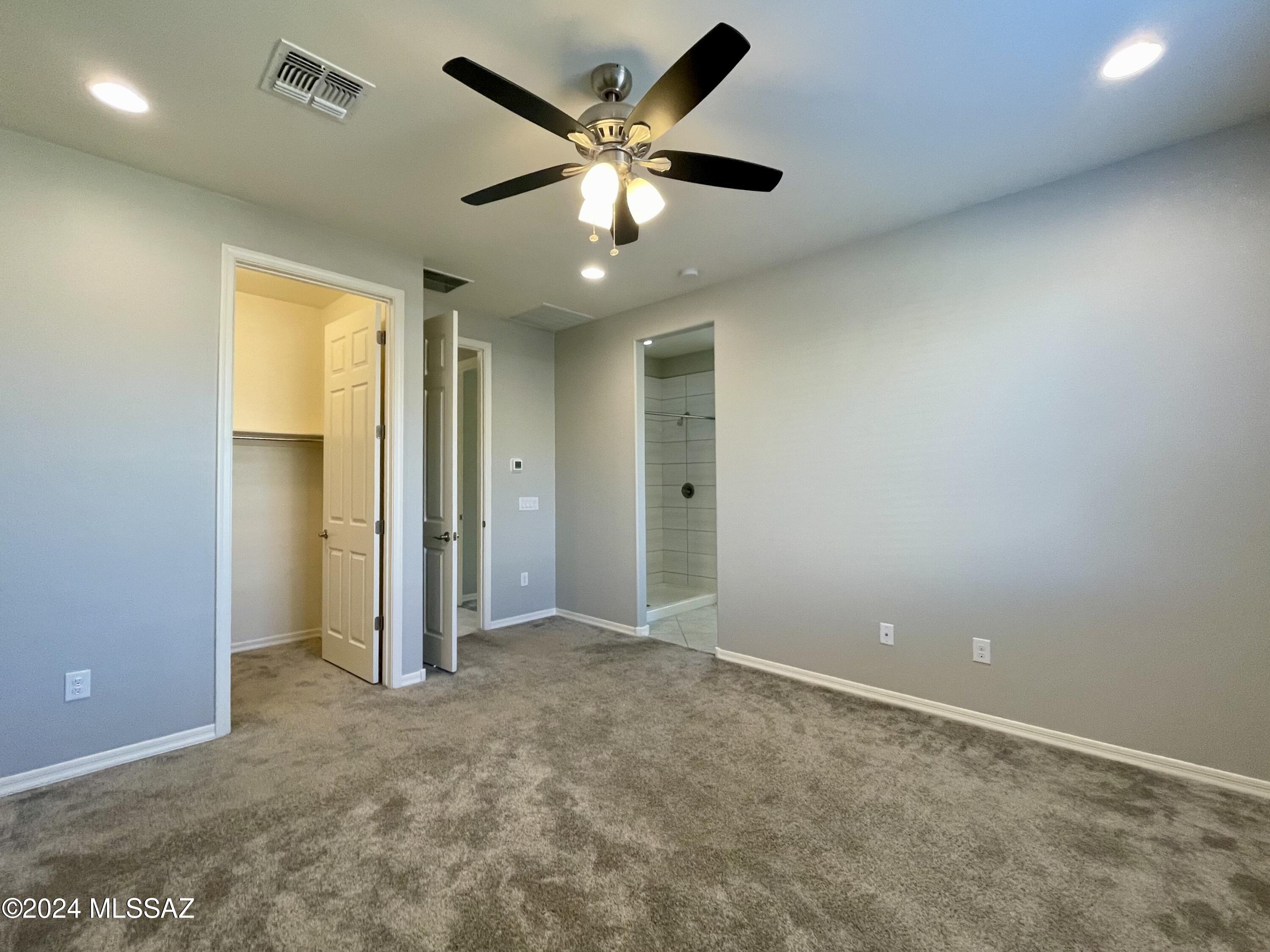 La Estancia De Tucson (1-330) - Residential Lease