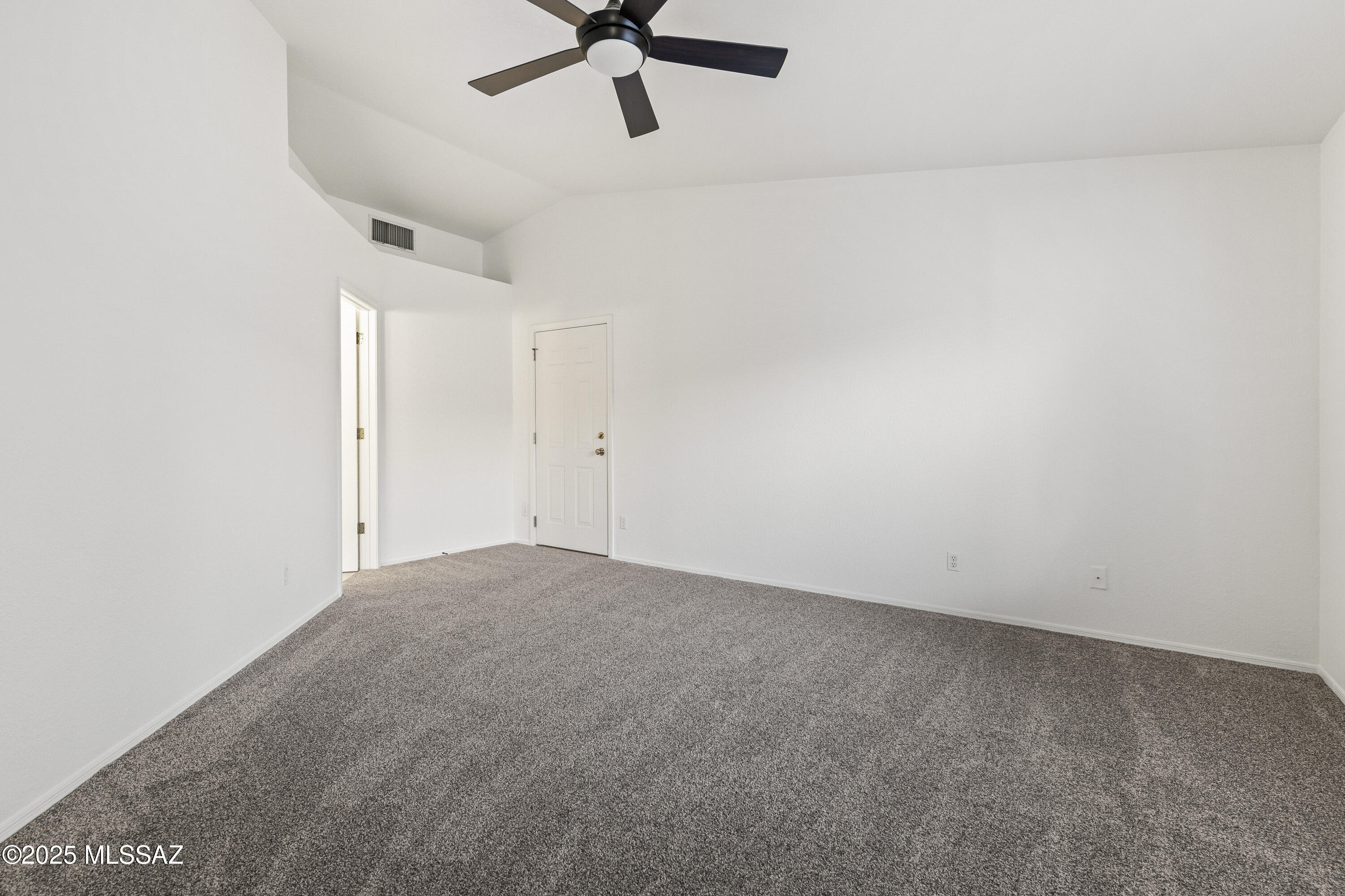 Linda Vista Terrace(1-102) - Residential
