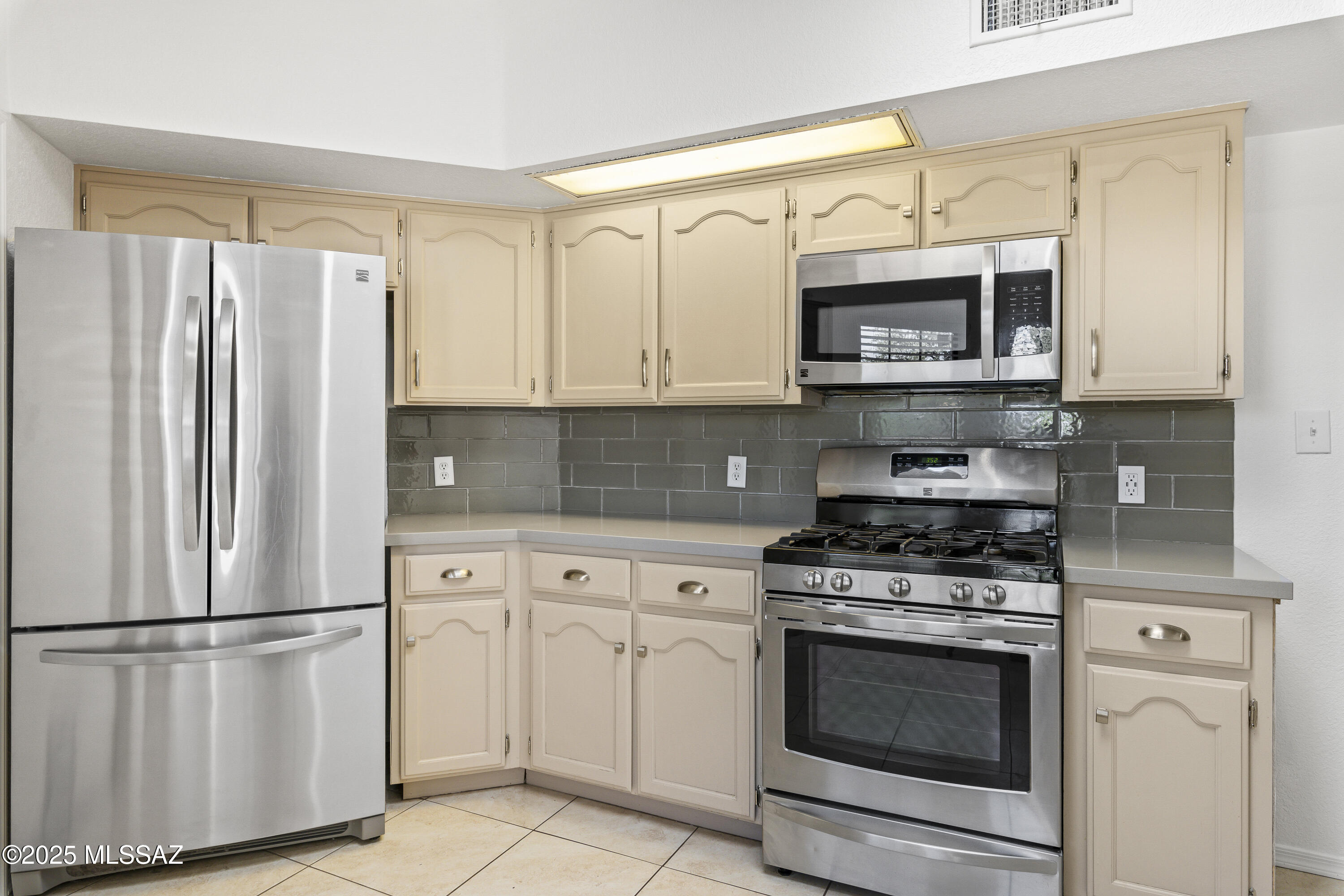 Linda Vista Terrace(1-102) - Residential