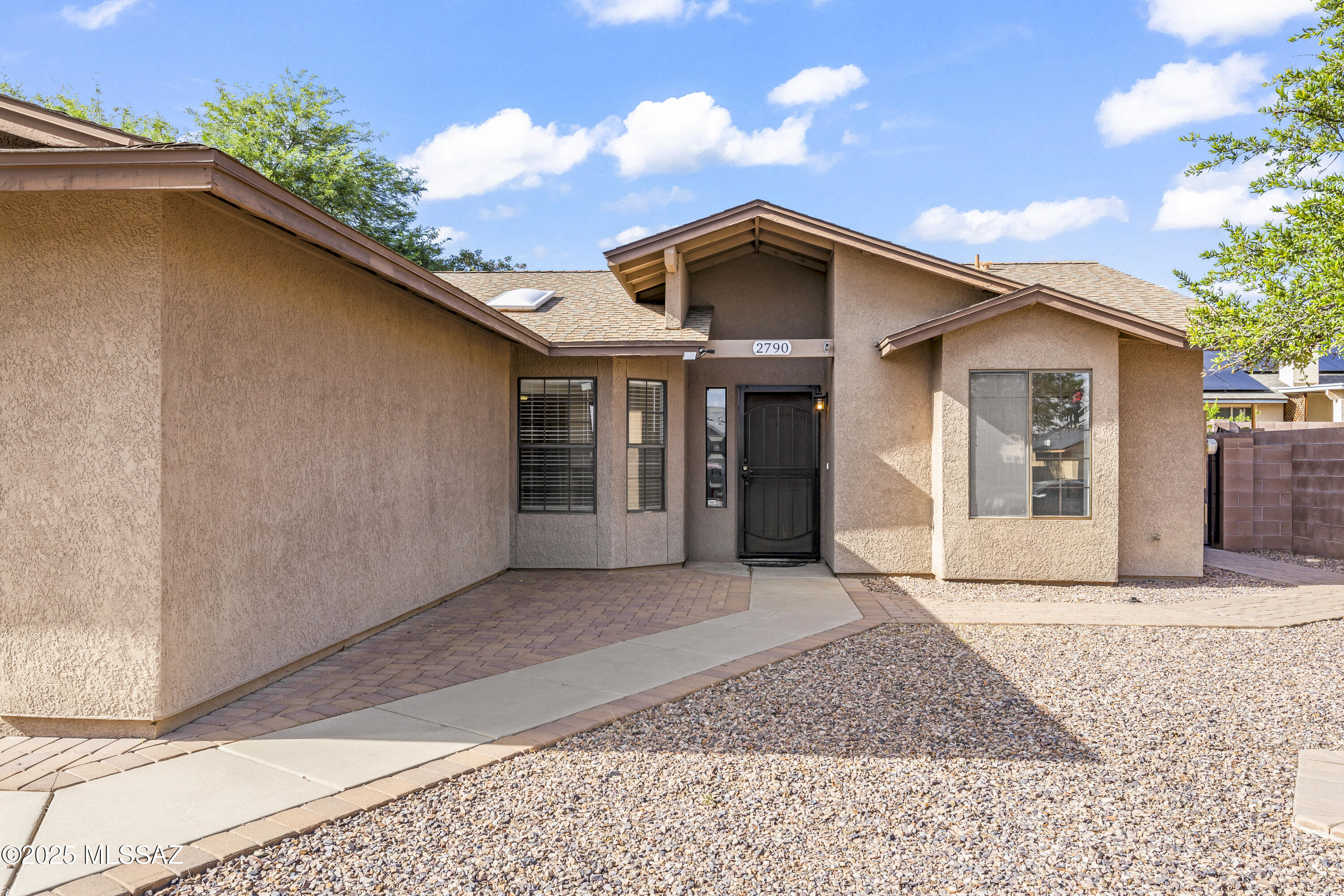 Linda Vista Terrace(1-102) - Residential