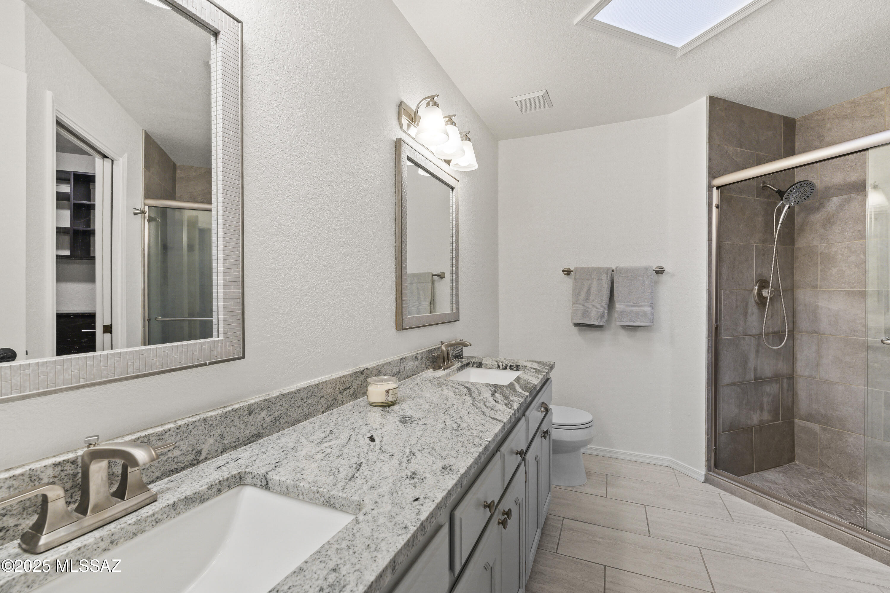 Linda Vista Terrace(1-102) - Residential