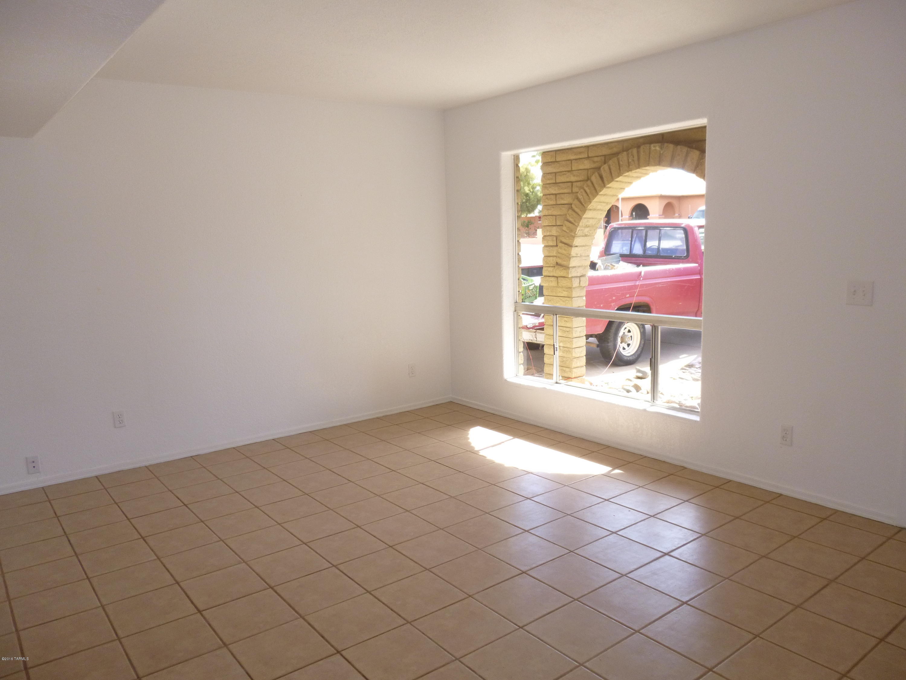 Orangewood Estates (110-212) - Residential
